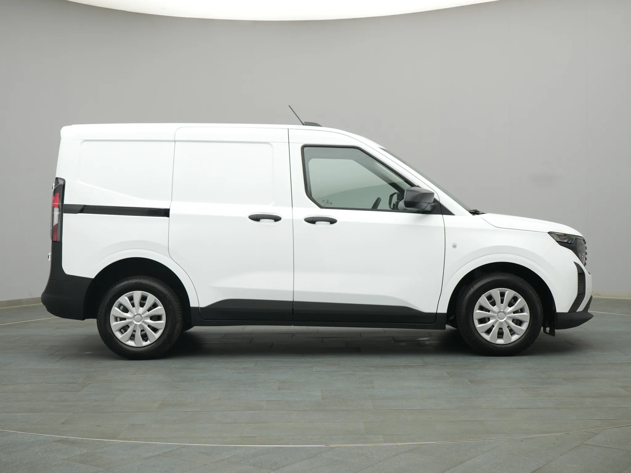 Ford Transit Courier Kasten – Bild 8