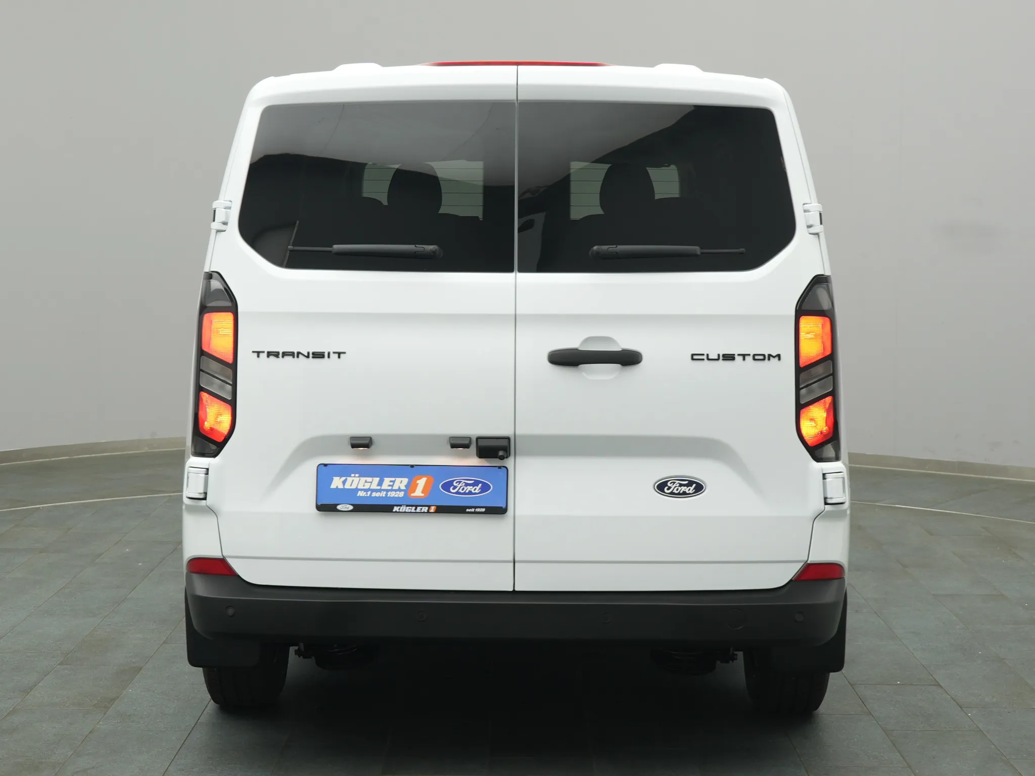 Ford Transit Custom Kombi – Bild 7