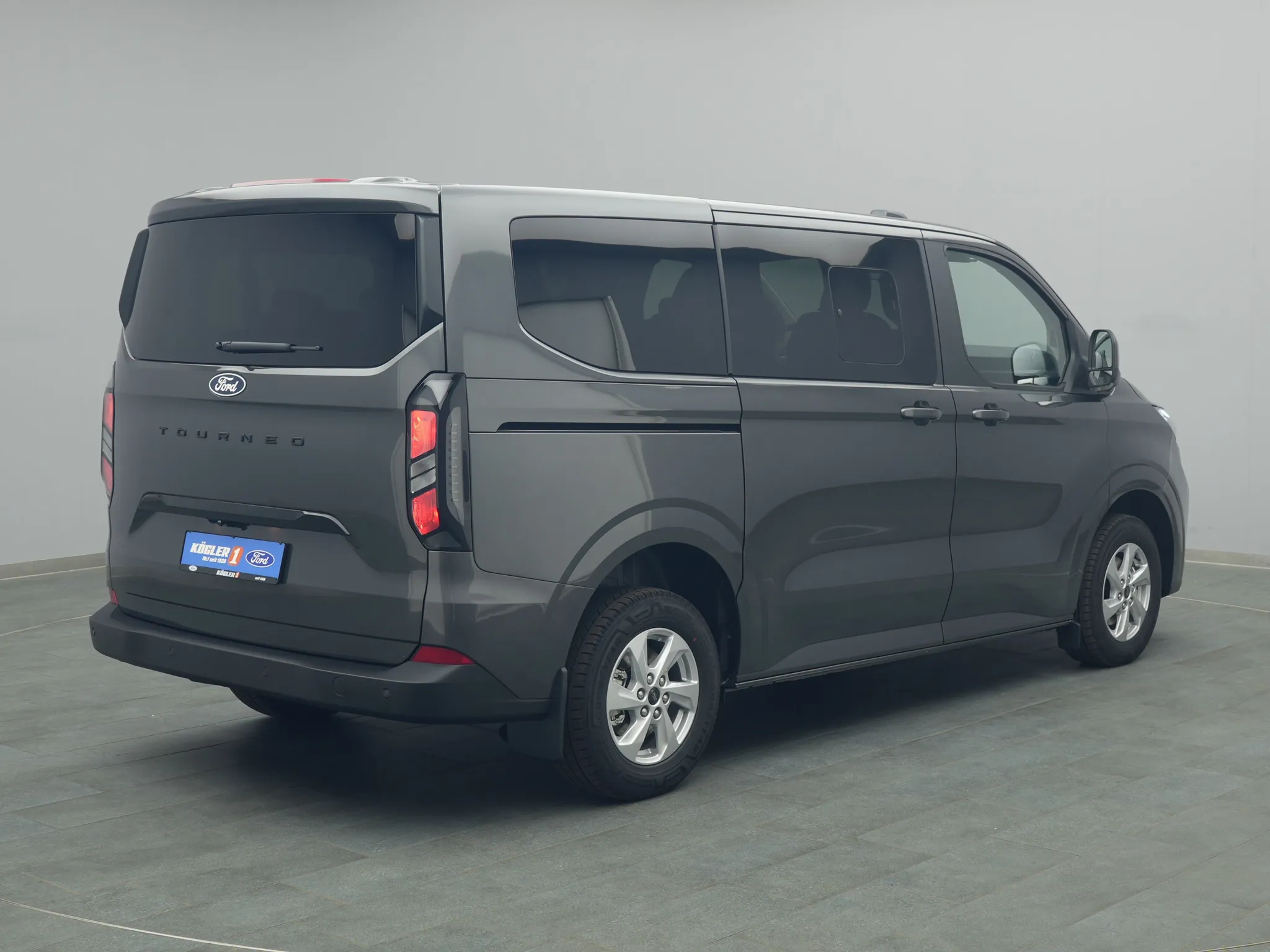 Ford Tourneo Custom – Bild 4