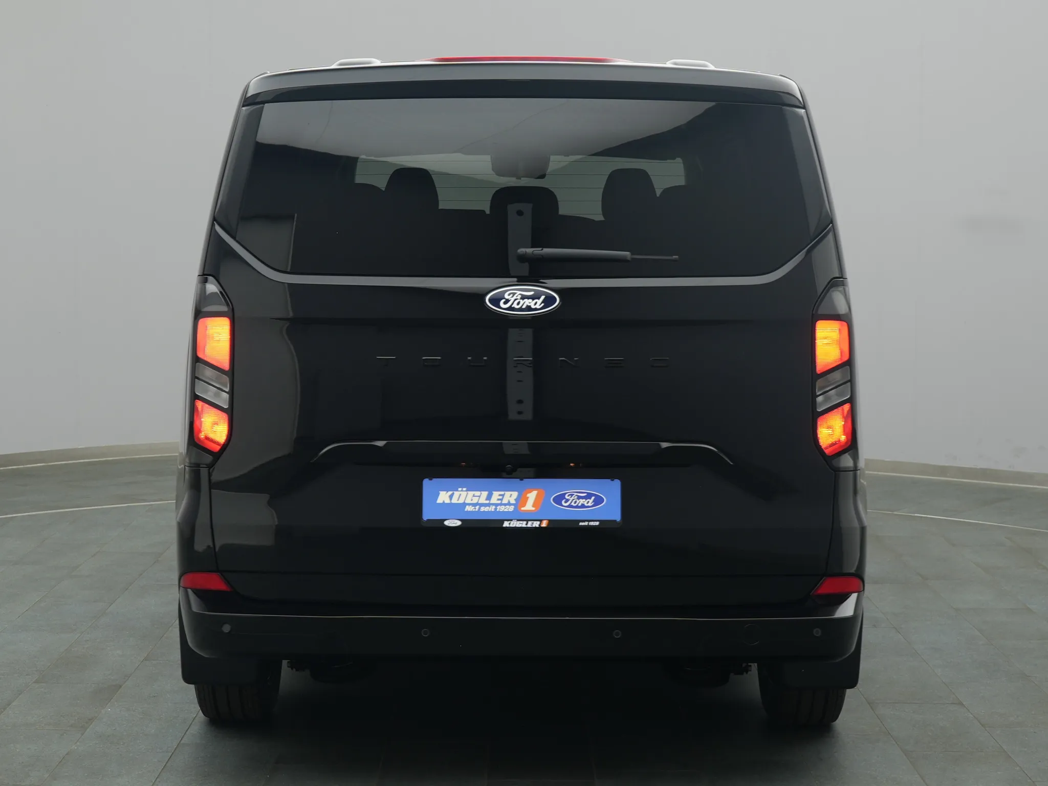 Ford Tourneo Custom – Bild 7