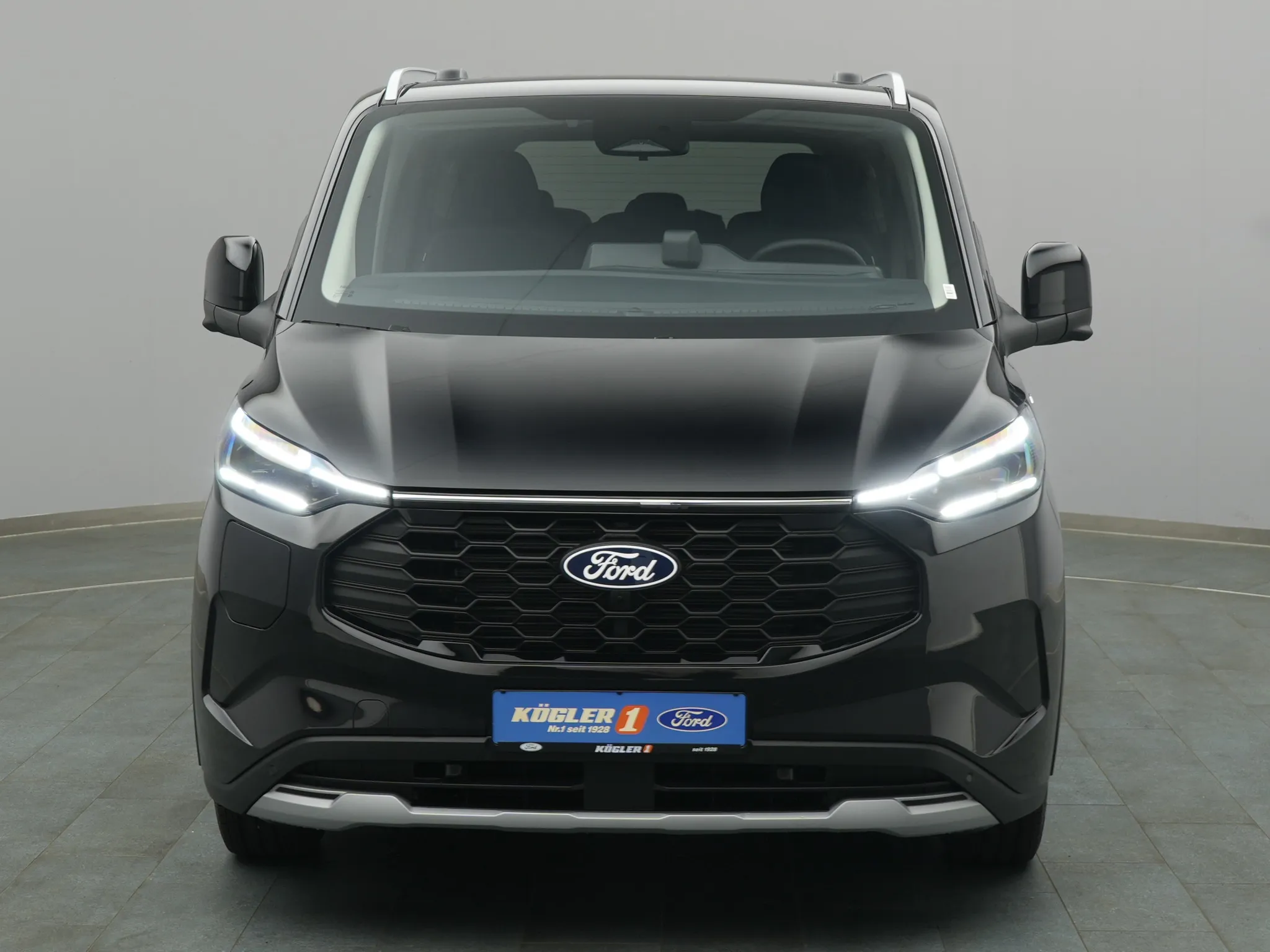 Ford Tourneo Custom – Bild 6