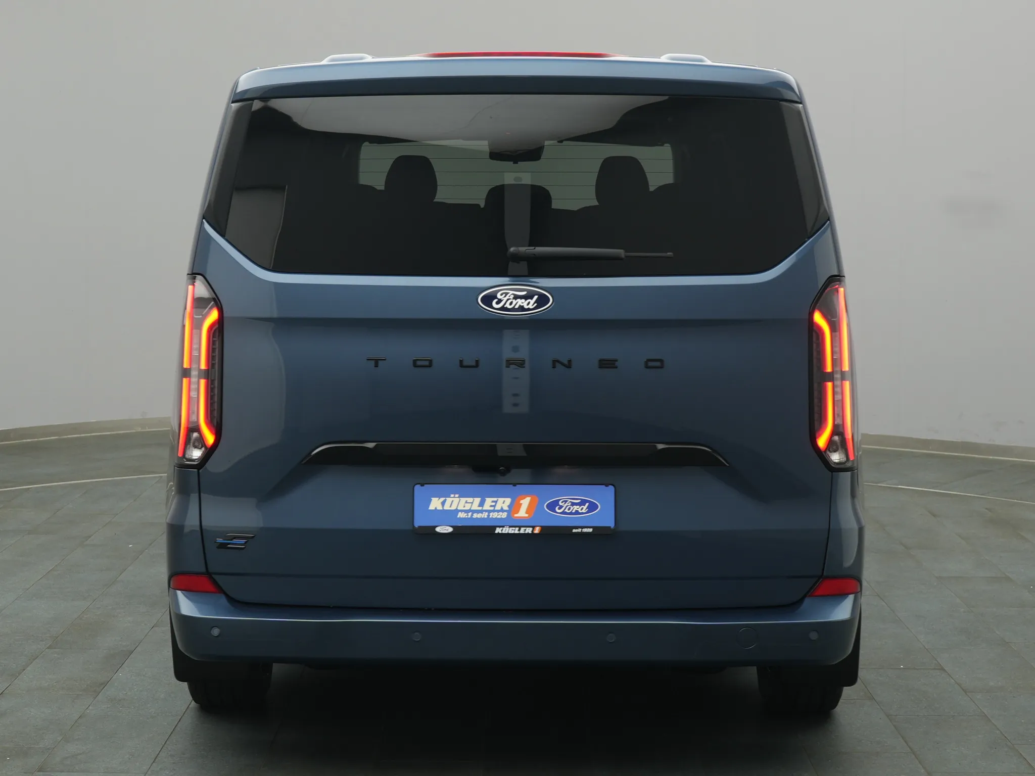 Ford E-Tourneo Custom – Bild 7