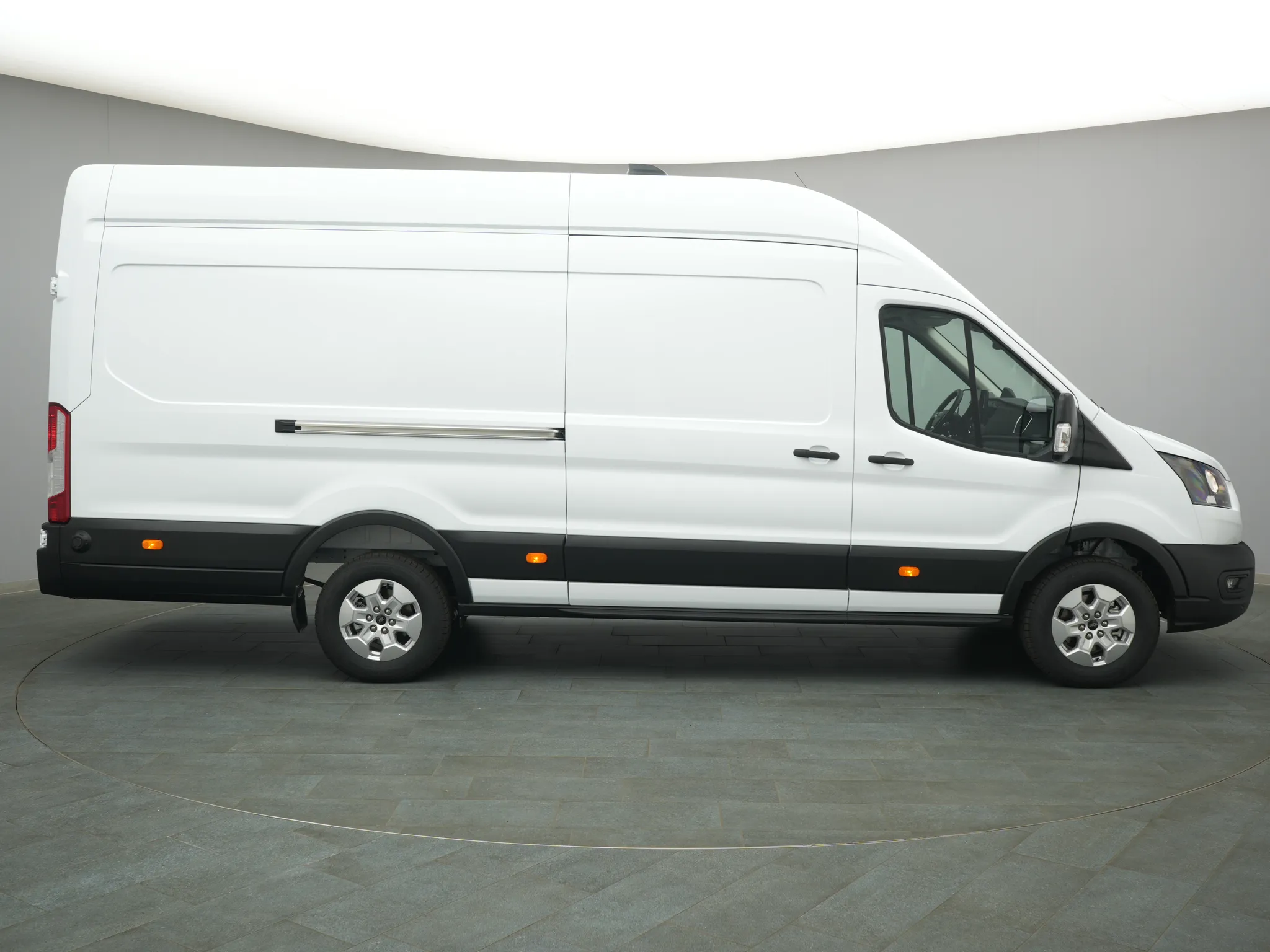 Ford Transit Kasten – Bild 8