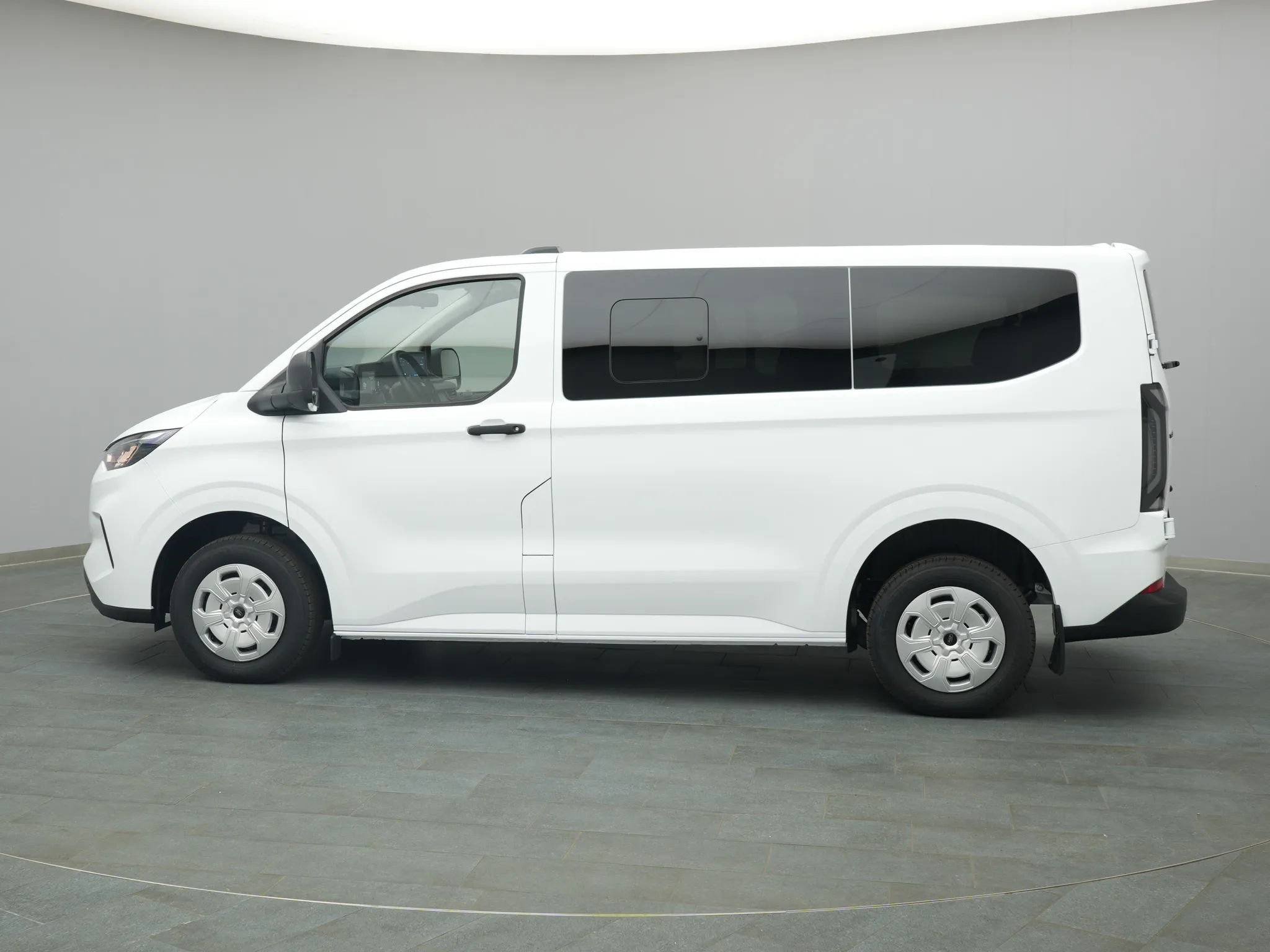 Ford Transit Custom Kombi – Bild 3