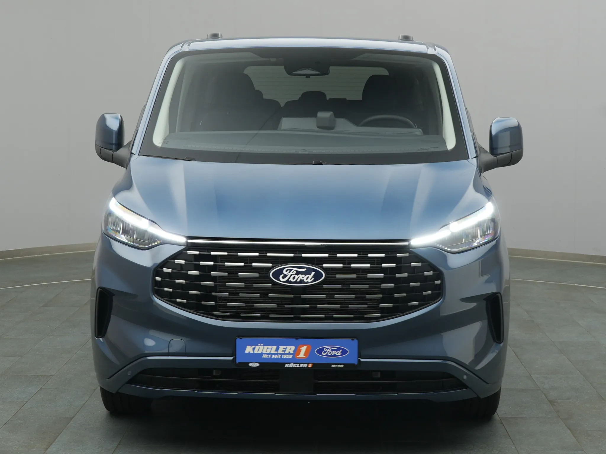 Ford Tourneo Custom – Bild 6