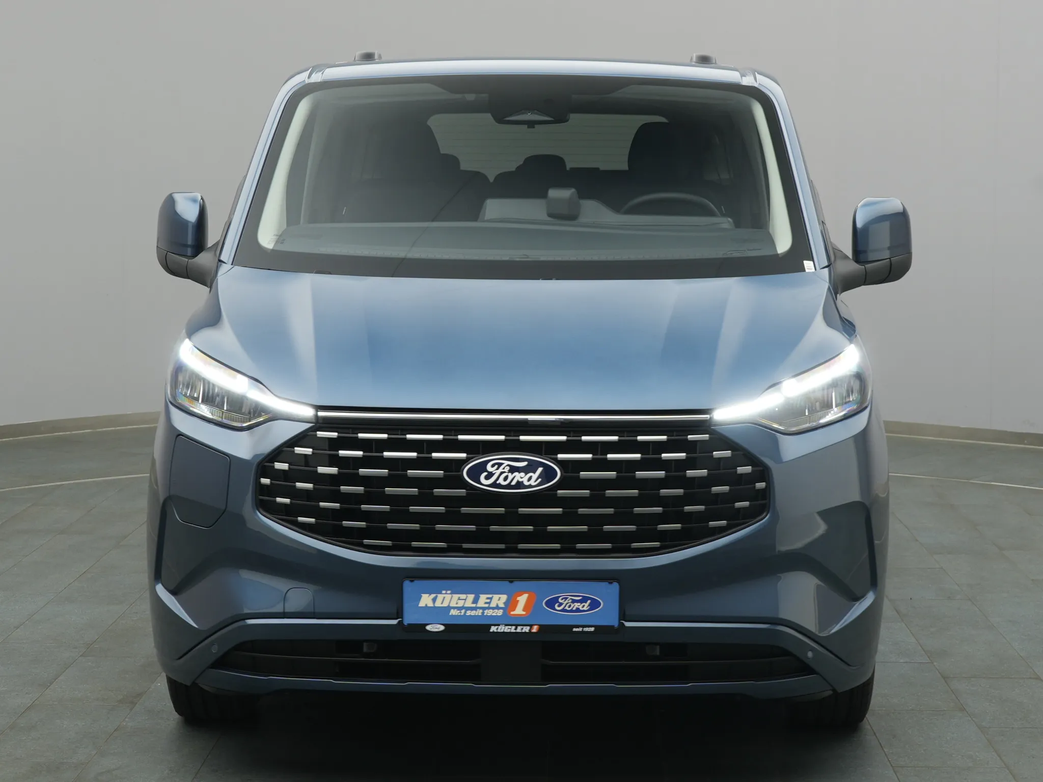 Ford Tourneo Custom – Bild 6