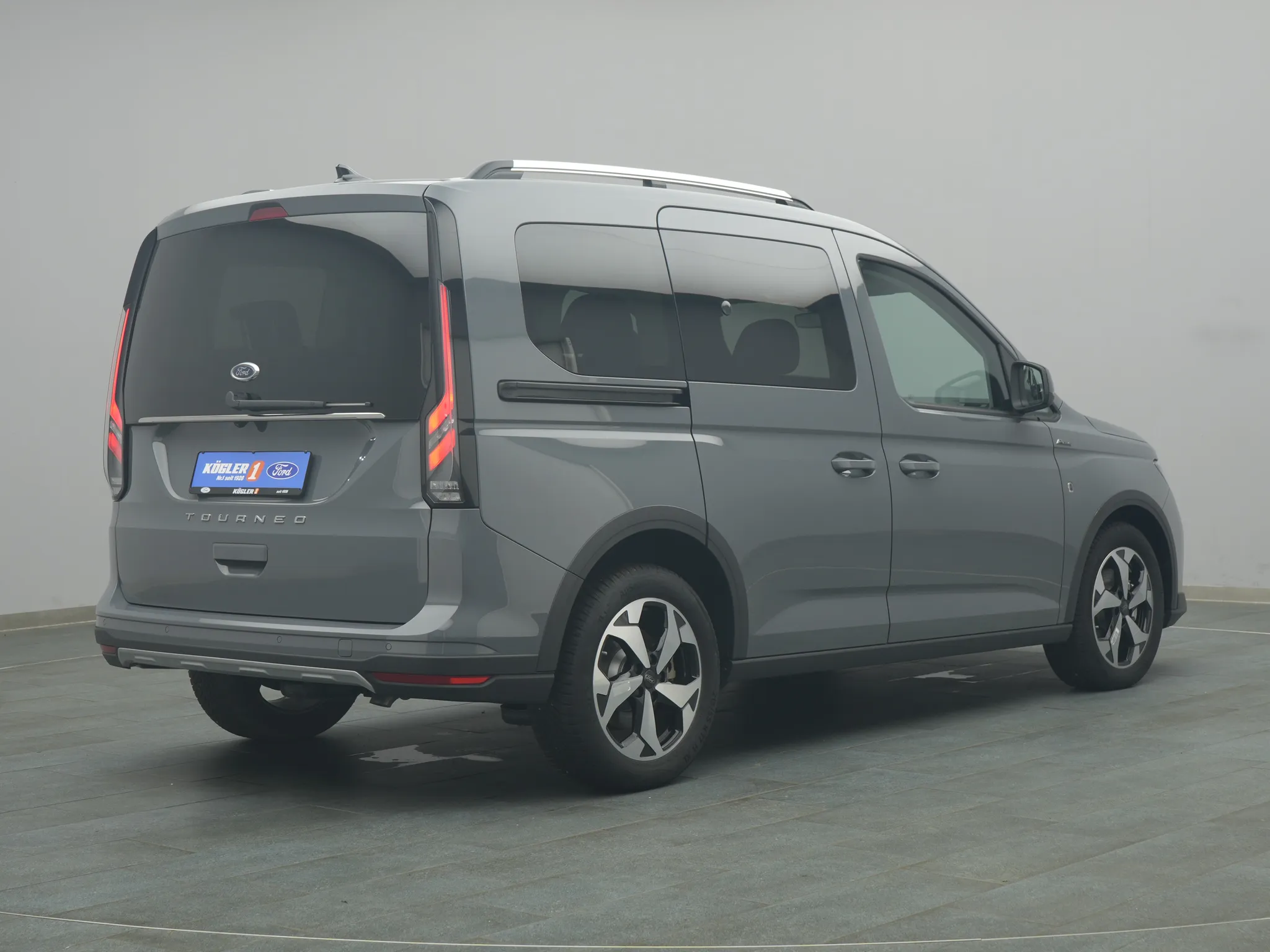 Ford Tourneo Connect – Bild 4