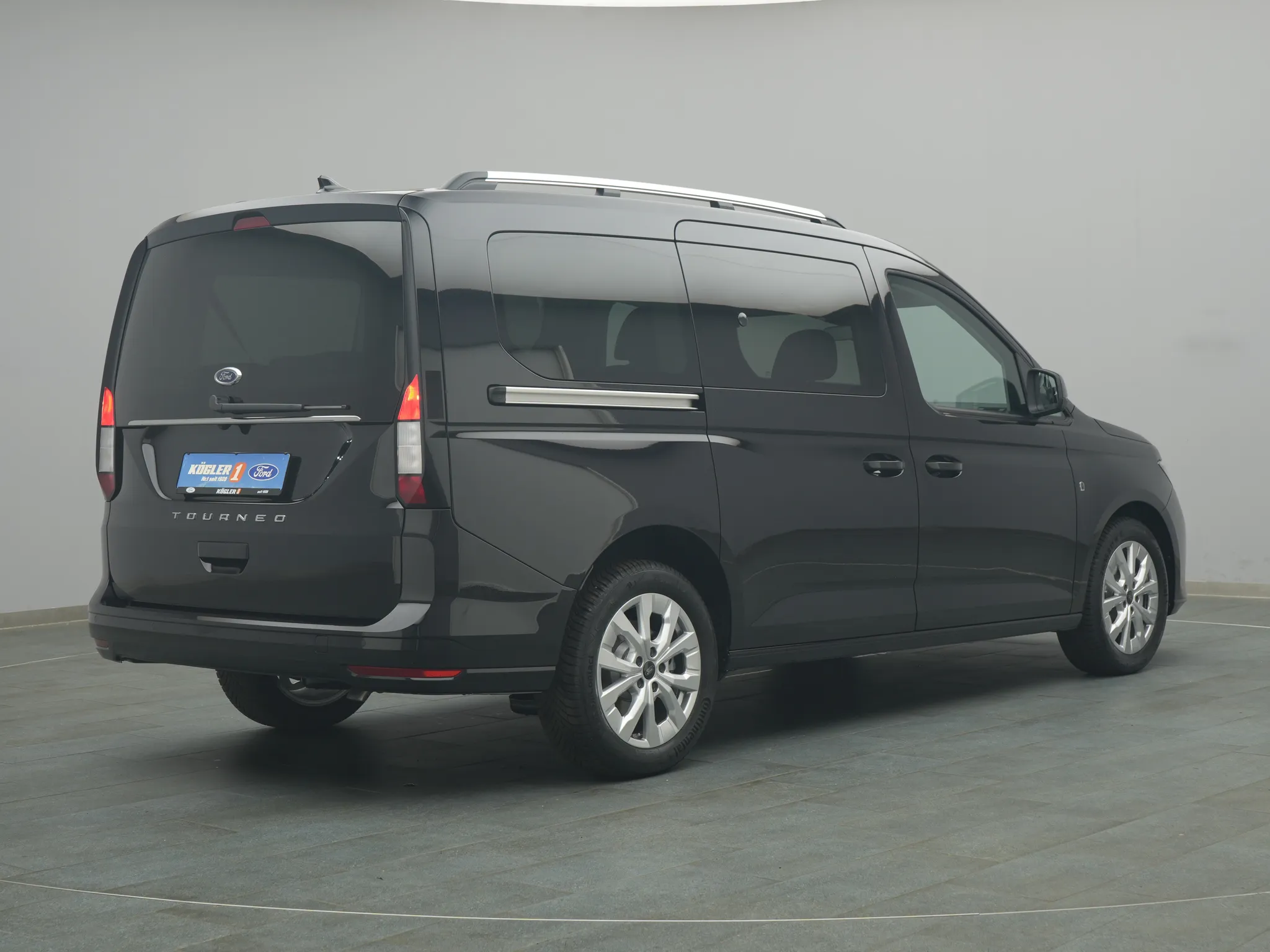 Ford Grand Tourneo – Bild 4