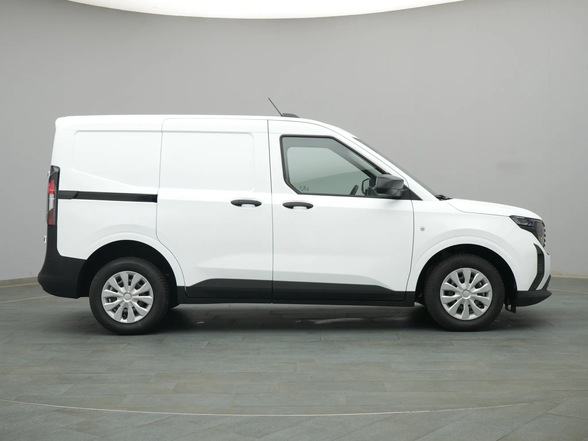 Ford Transit Courier Kasten – Bild 8