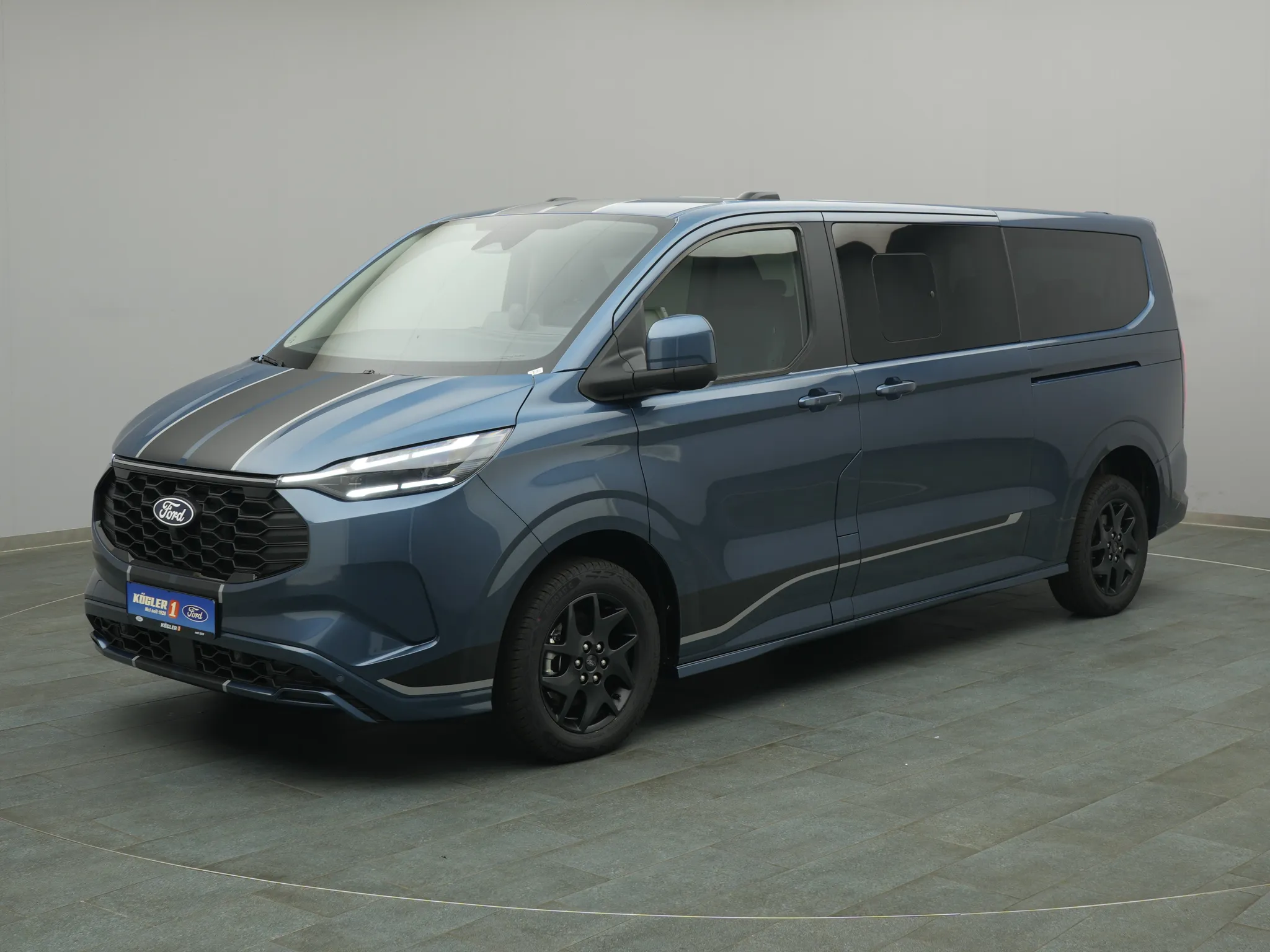 Ford Tourneo Custom – Bild 2