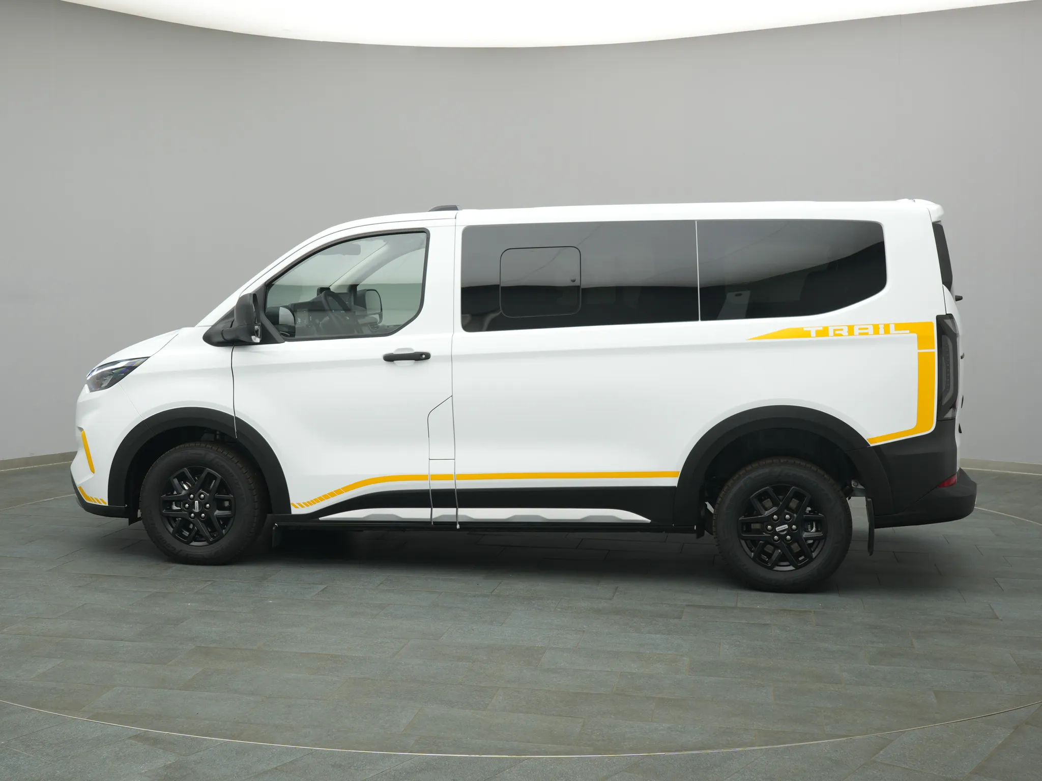 Ford Transit Custom Kombi – Bild 3