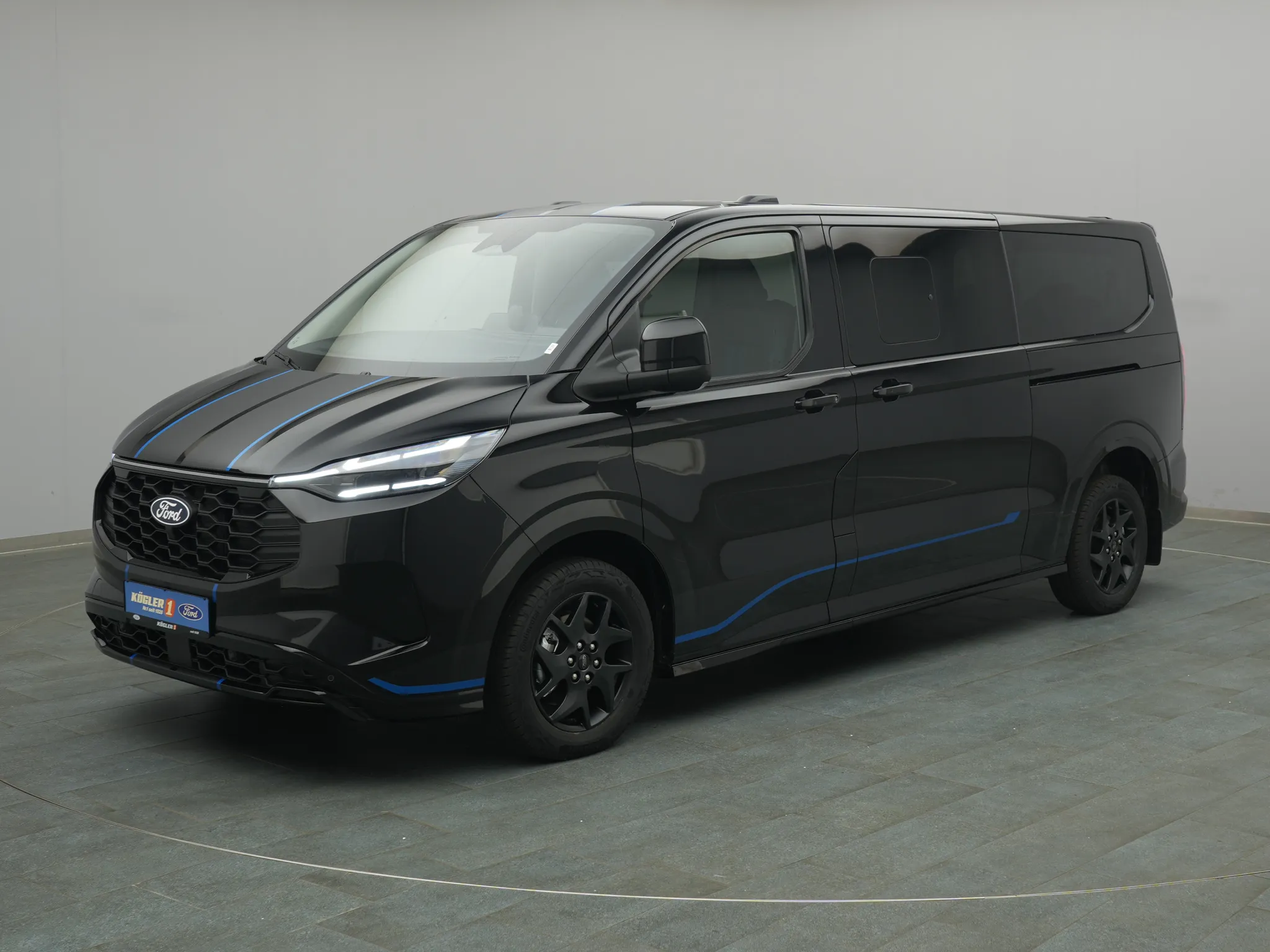 Ford Tourneo Custom – Bild 2