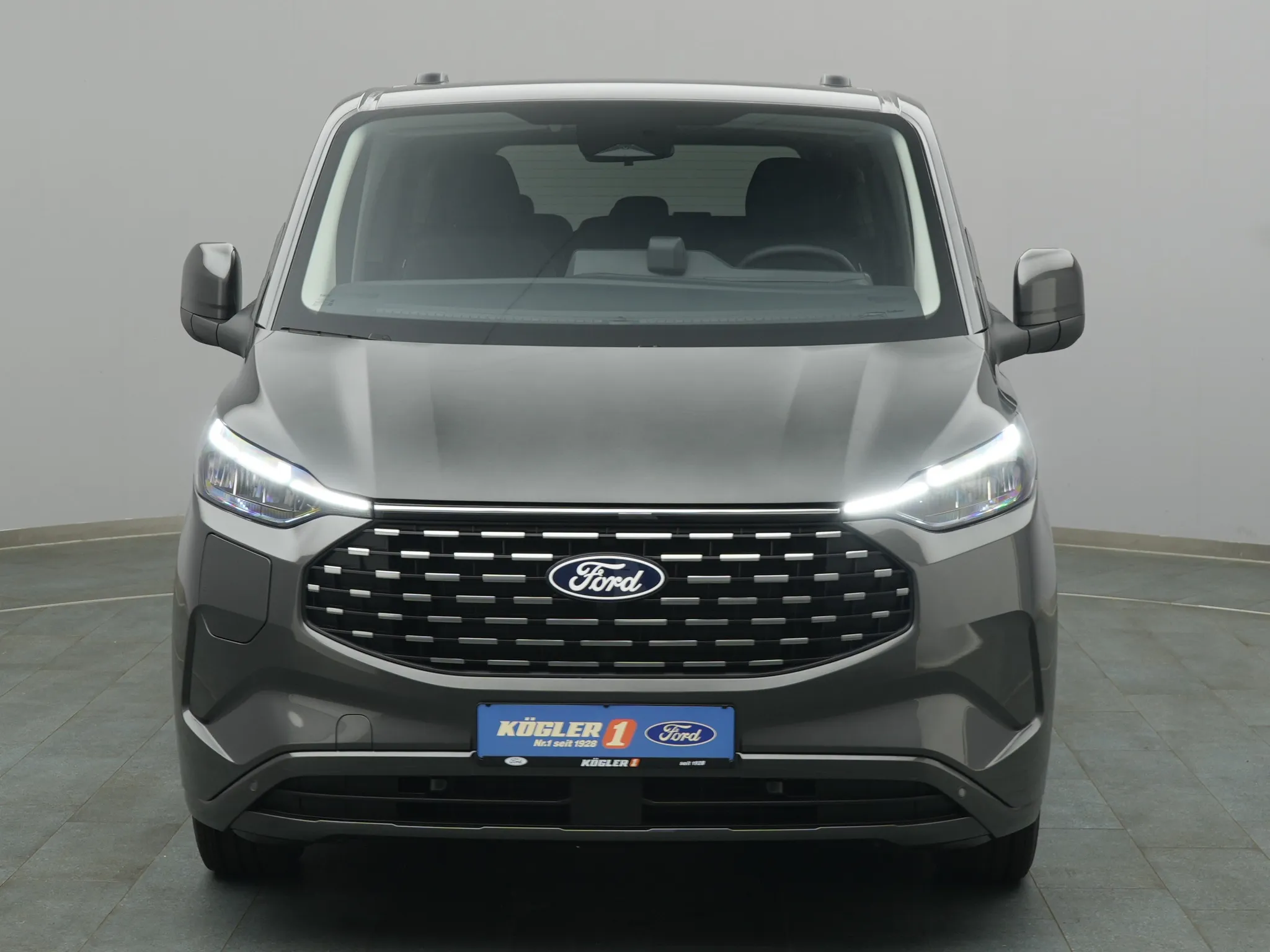 Ford Tourneo Custom – Bild 6