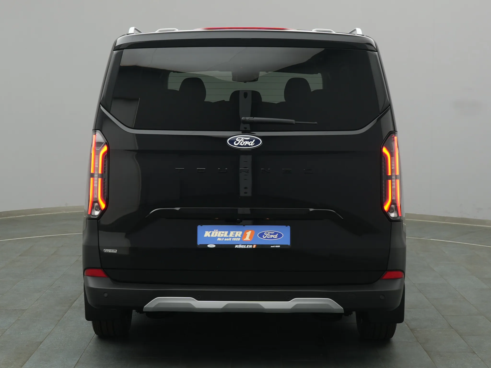 Ford Tourneo Custom – Bild 7
