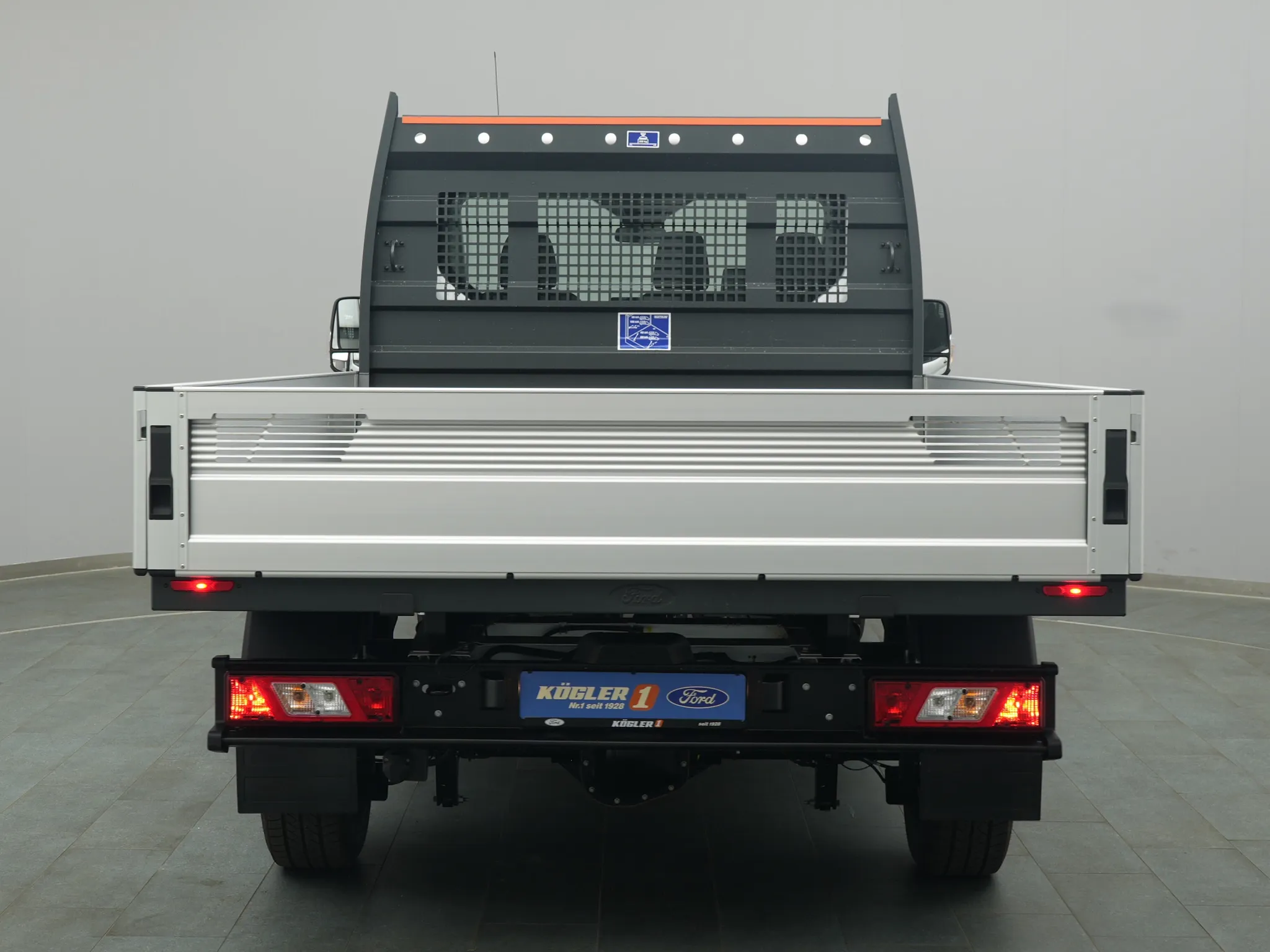 Ford Transit Pritsche EK – Bild 7