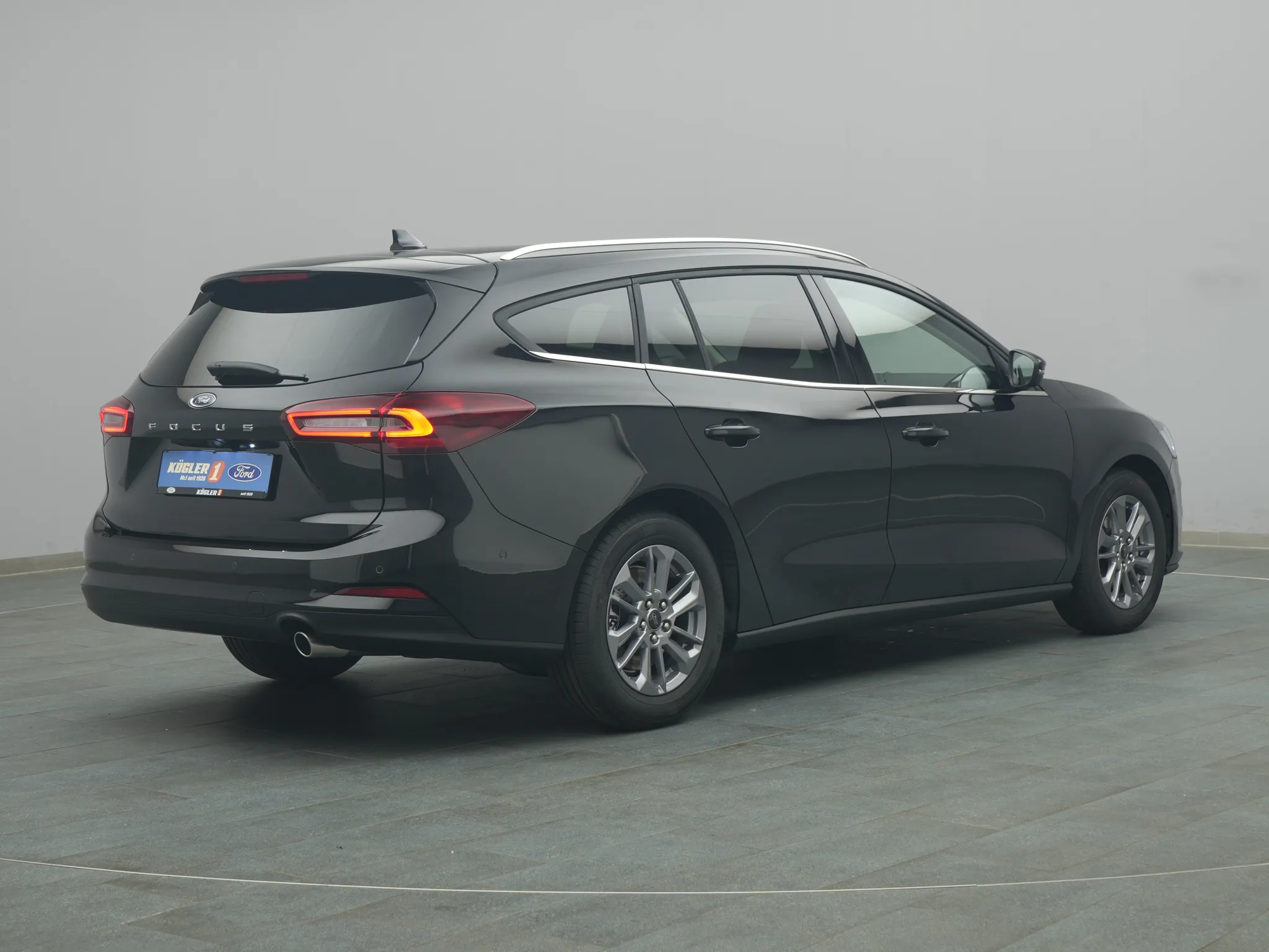 Ford Focus Titanium X – Bild 4