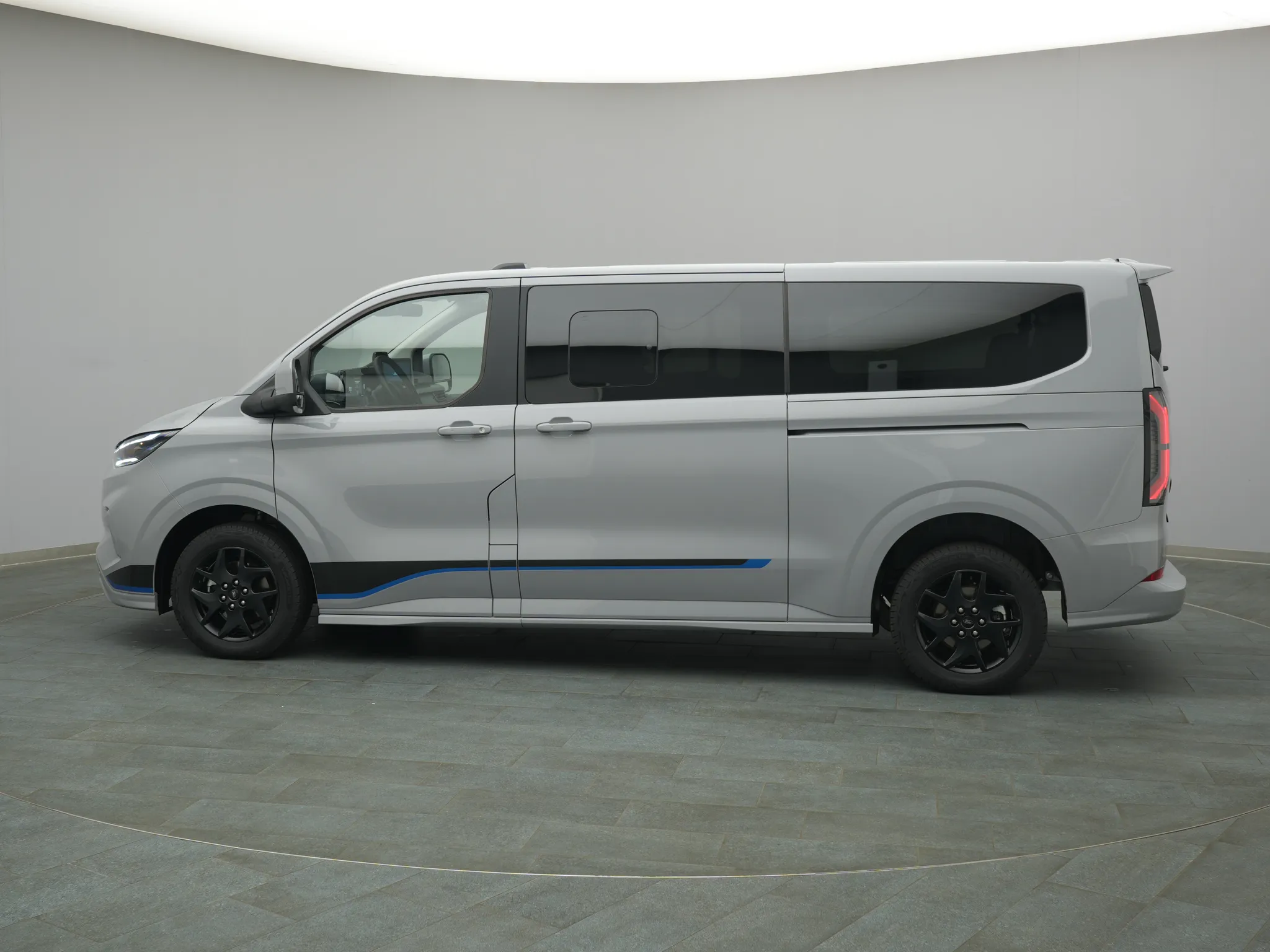Ford Tourneo Custom – Bild 3