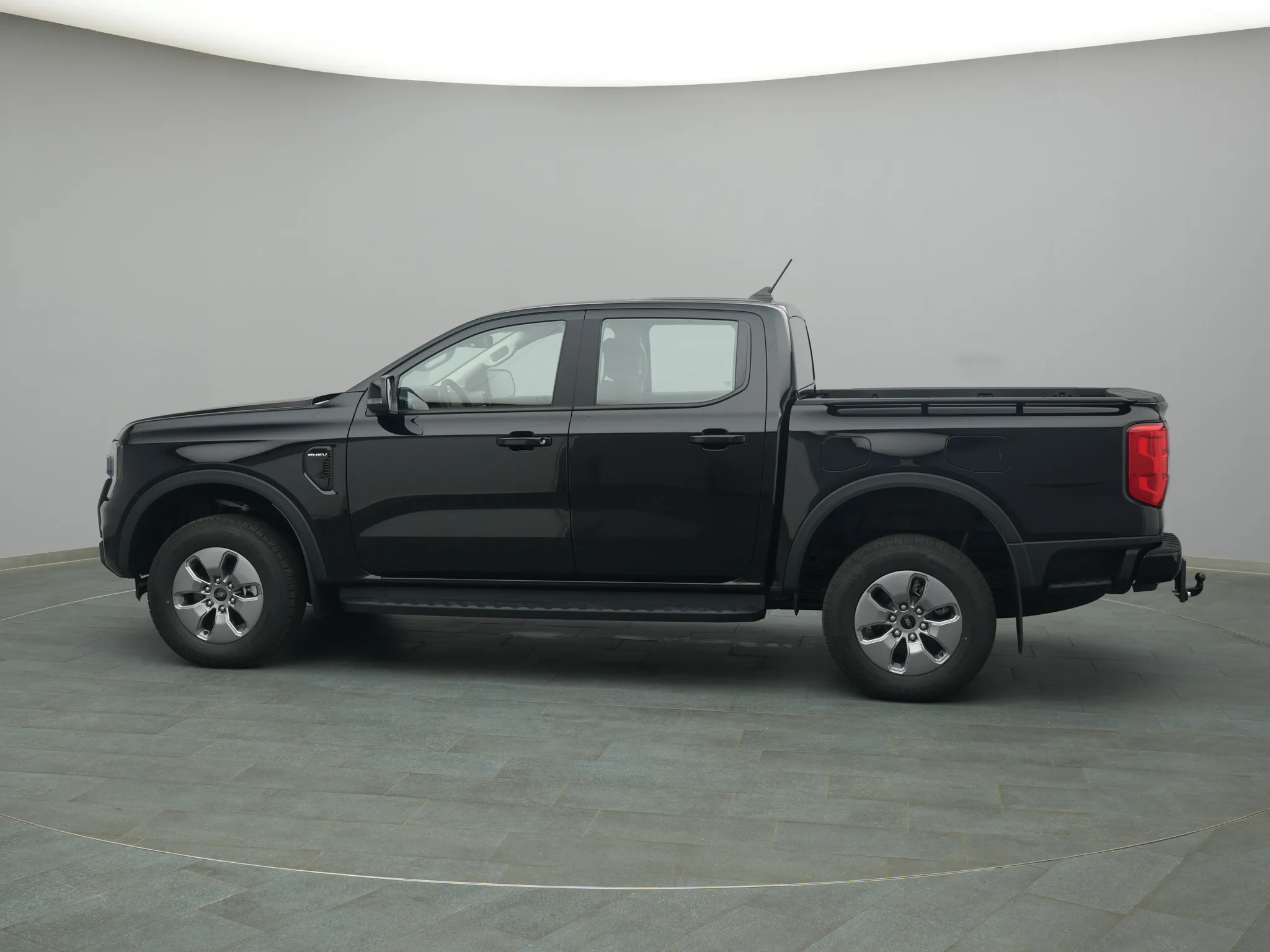 Ford Ranger DoKa XLT – Bild 3