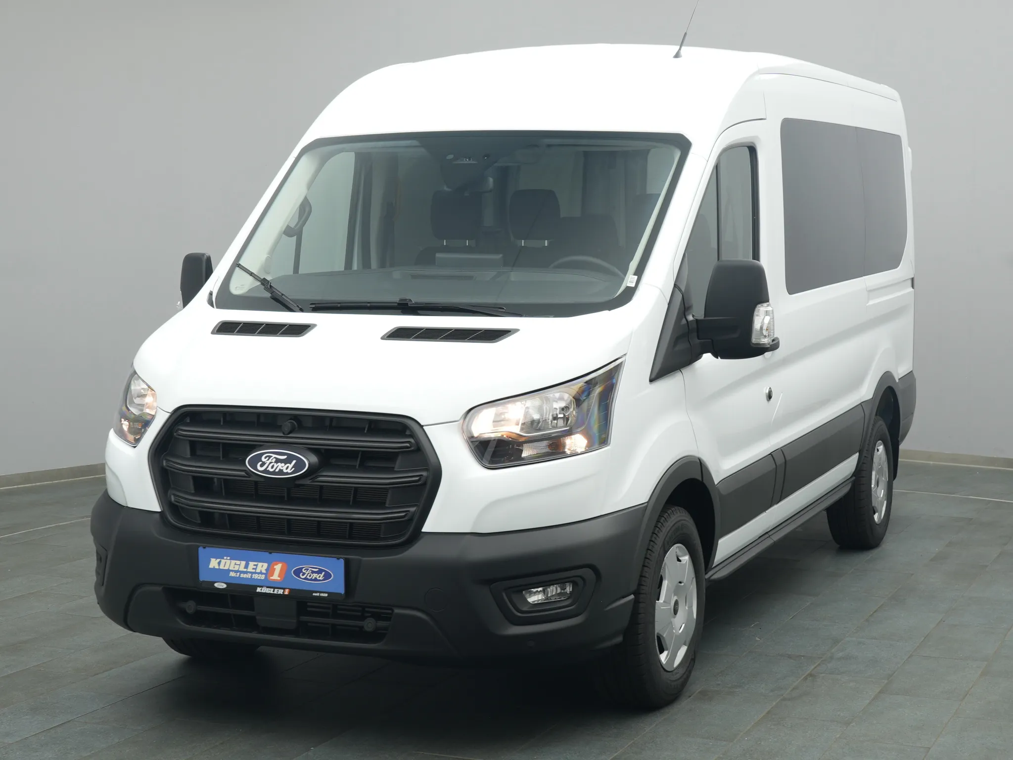Ford Transit Kombi 350 L2H2 Trend 150PS Automatik Bild
