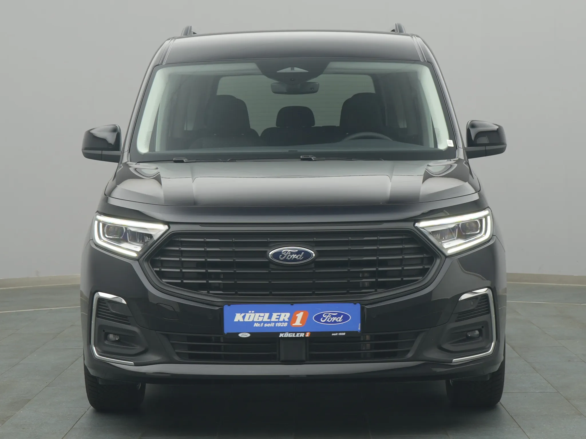 Ford Tourneo Connect Titanium – Bild 6