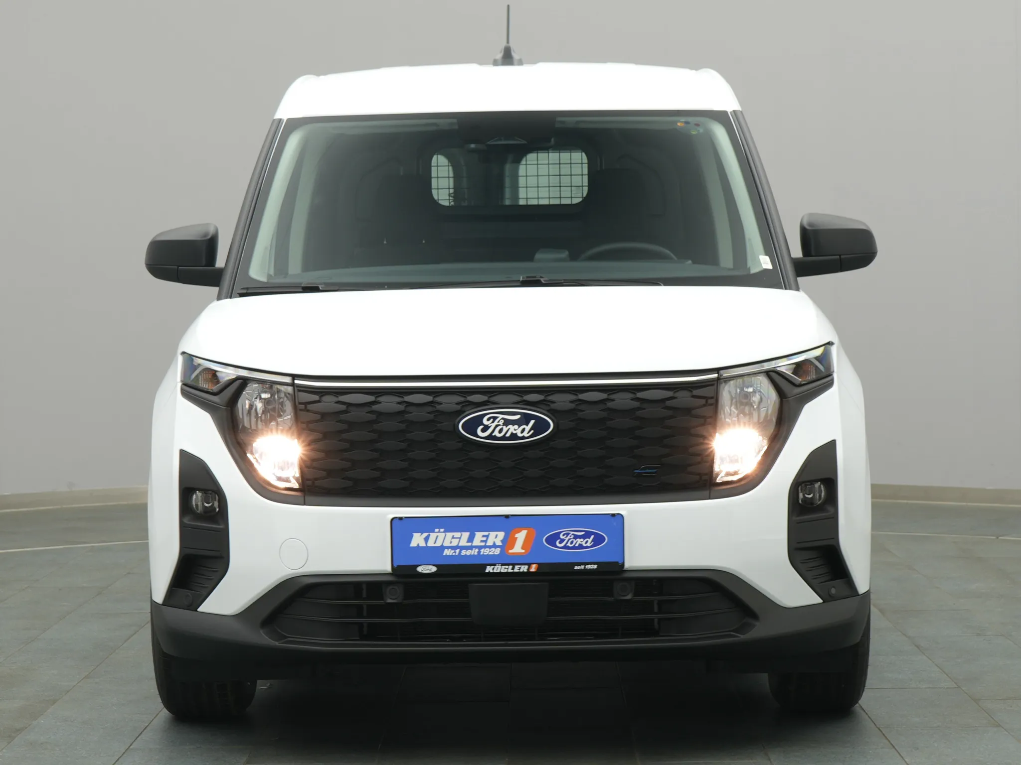 Ford E-Transit Courier Kasten – Bild 6