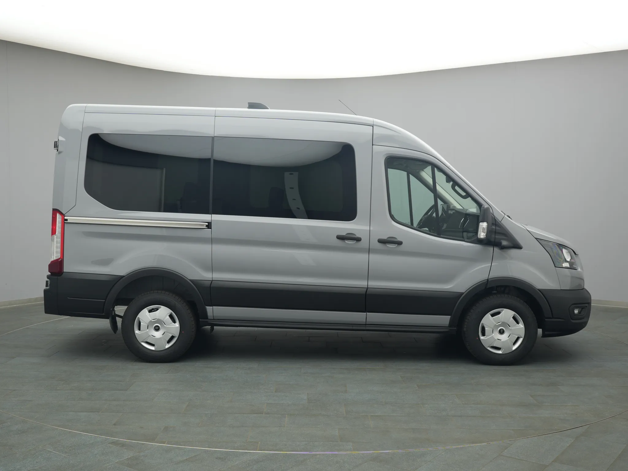 Ford Transit Kombi – Bild 8