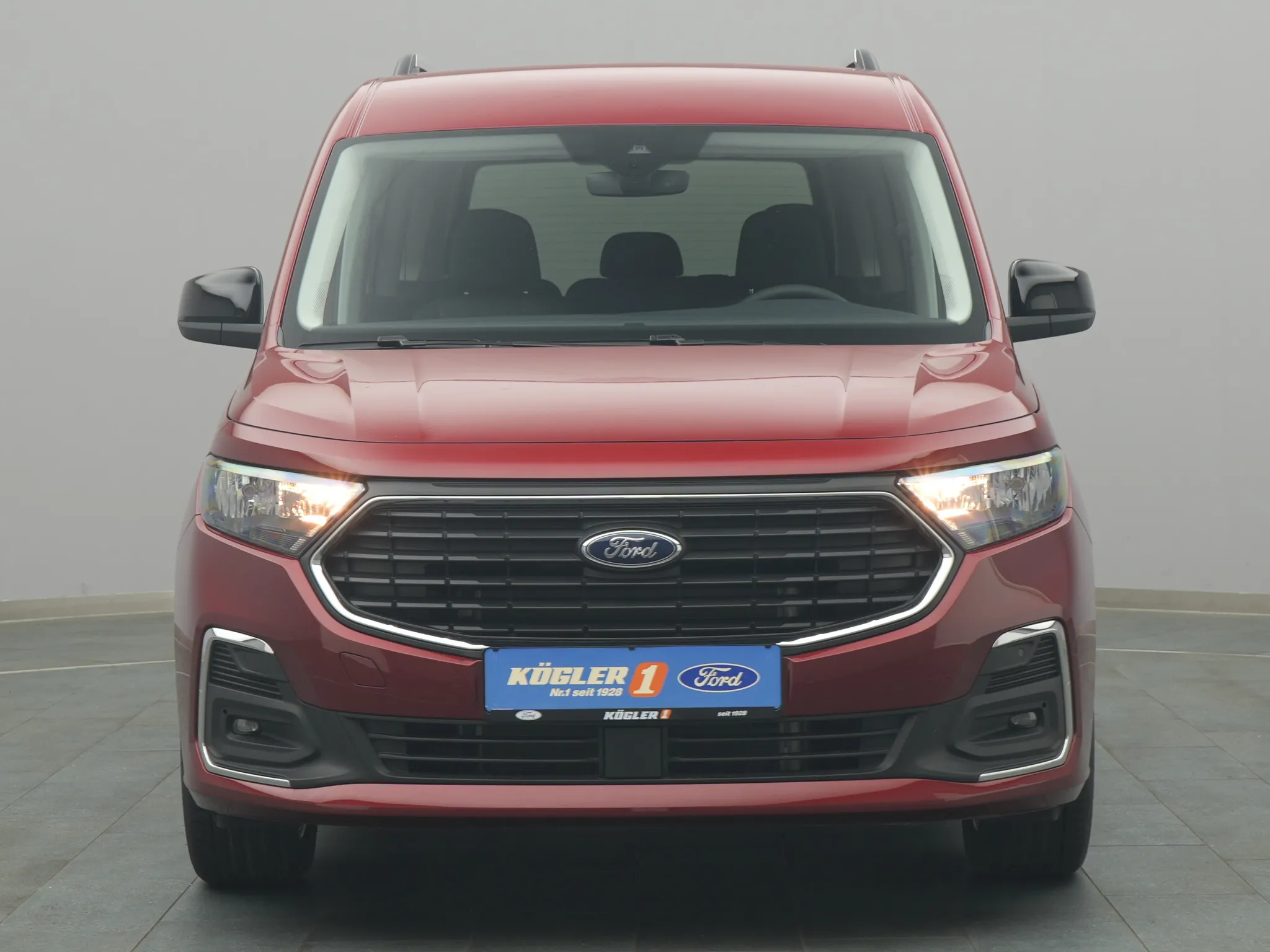 Ford Tourneo Connect Titanium – Bild 6