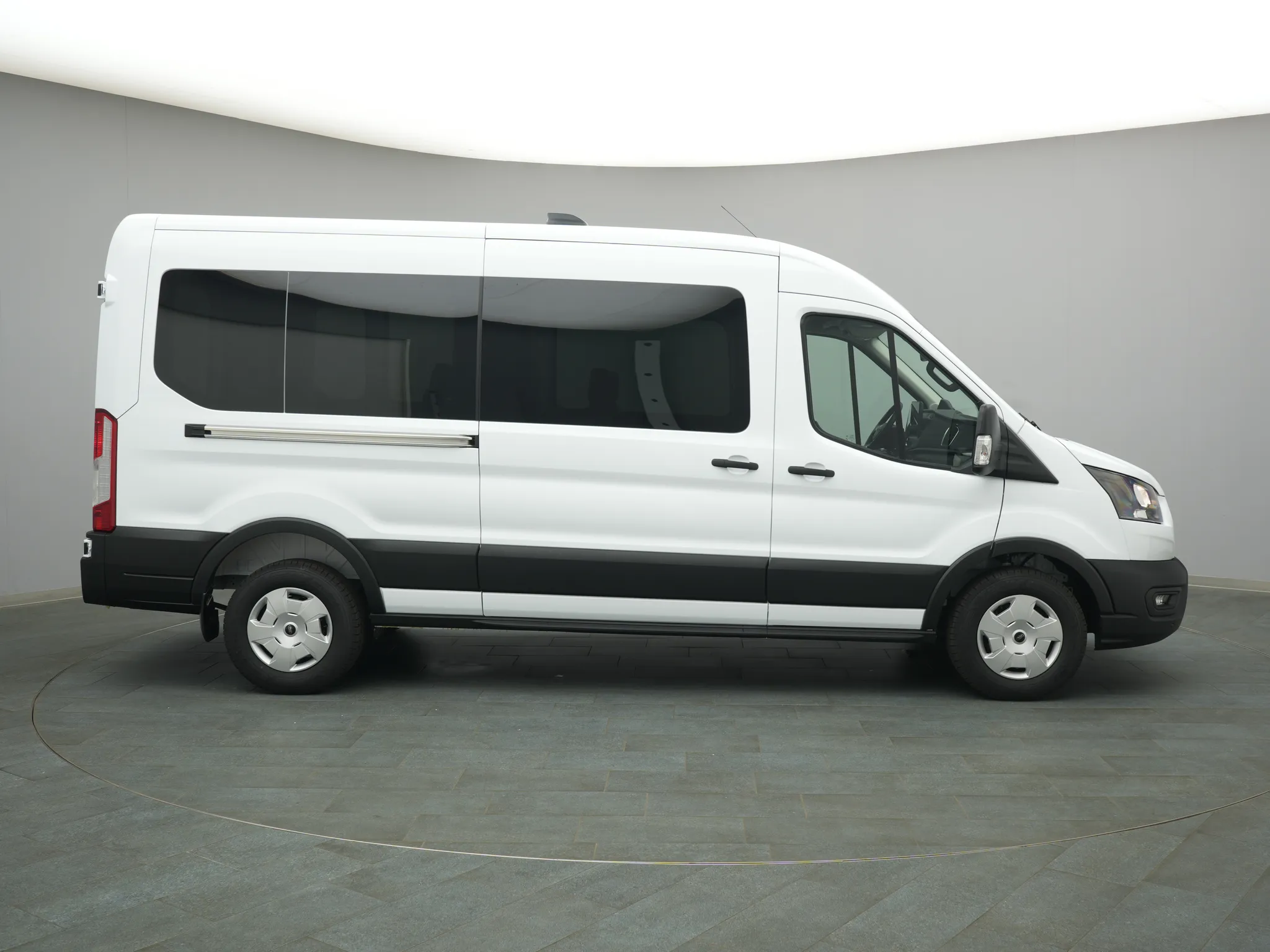 Ford Transit Kombi – Bild 8