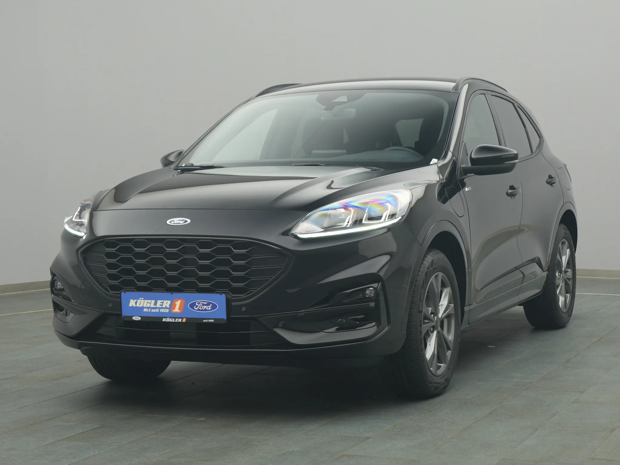 Ford Kuga ST-Line 225PS PHEV Automatik / Winter-P. / Klima Bild