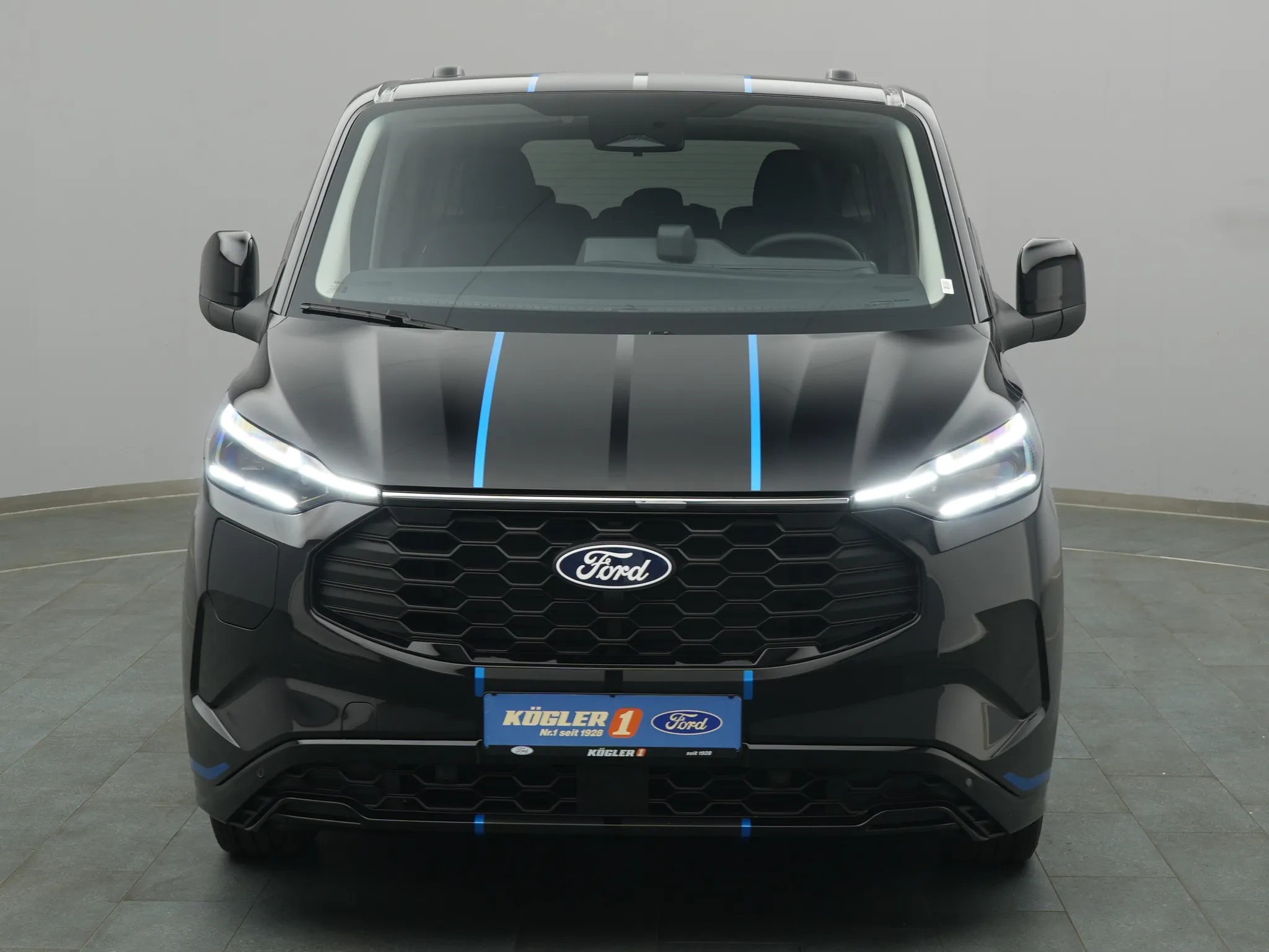 Ford Tourneo Custom – Bild 6