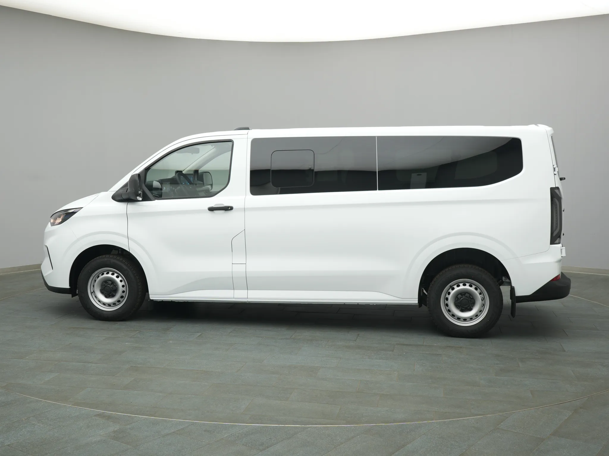 Ford Transit Custom Kombi – Bild 3