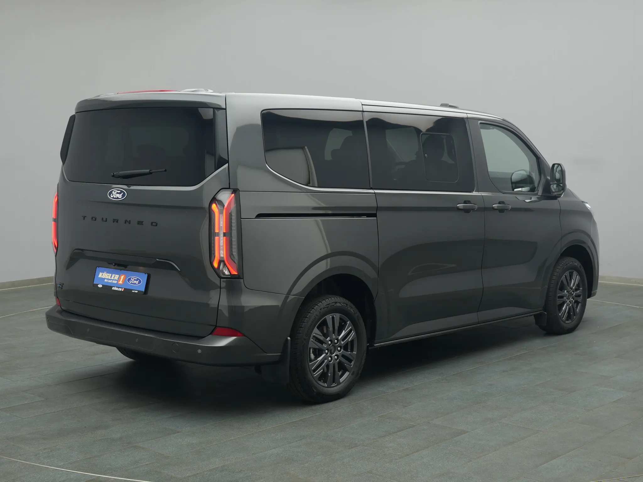 Ford E-Tourneo Custom – Bild 4