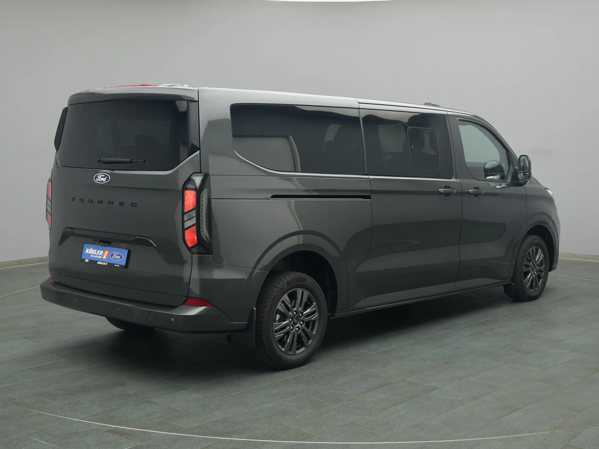 Ford Tourneo Custom – Bild 4