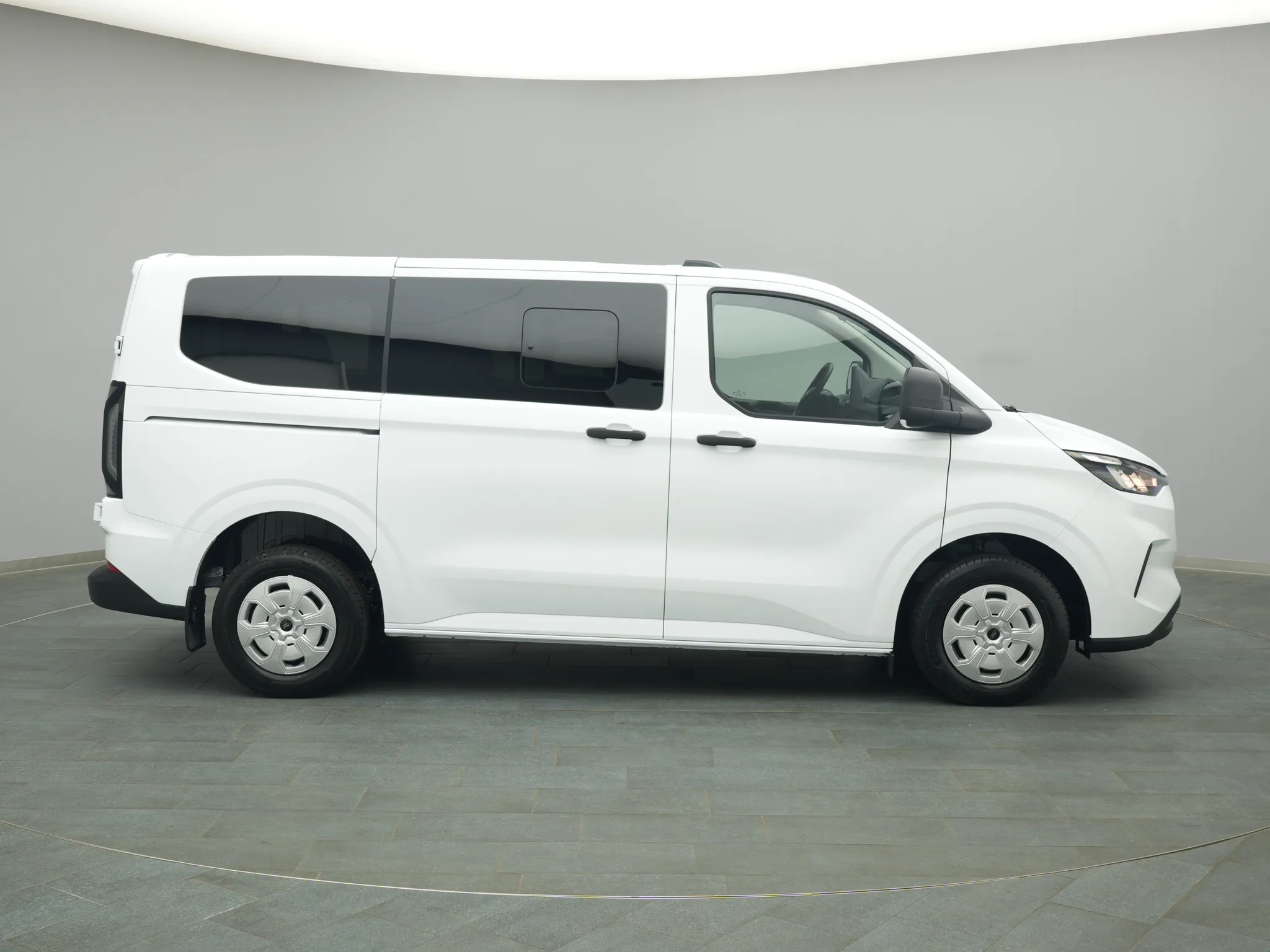 Ford Transit Custom Kombi – Bild 8