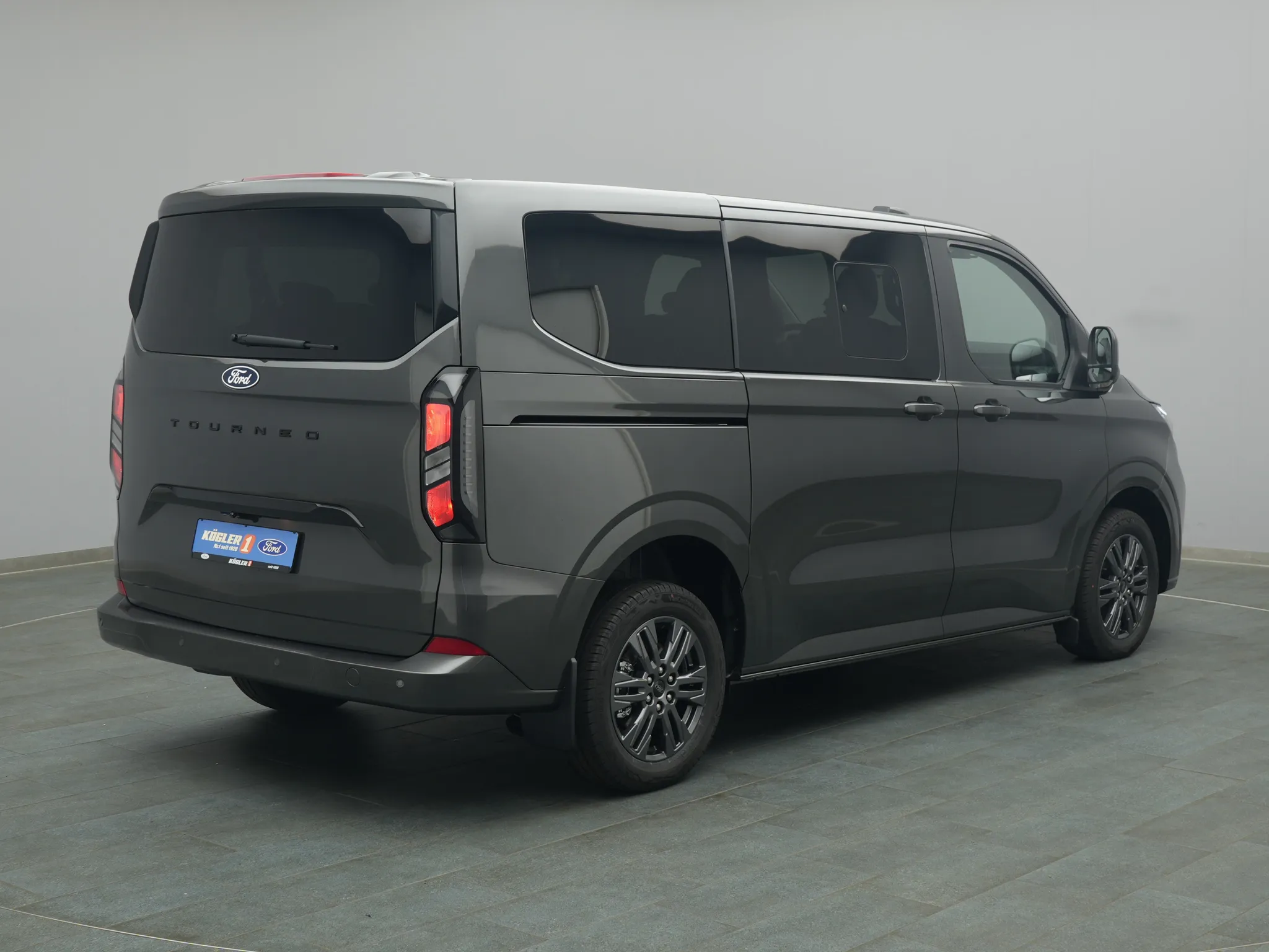 Ford Tourneo Custom – Bild 4