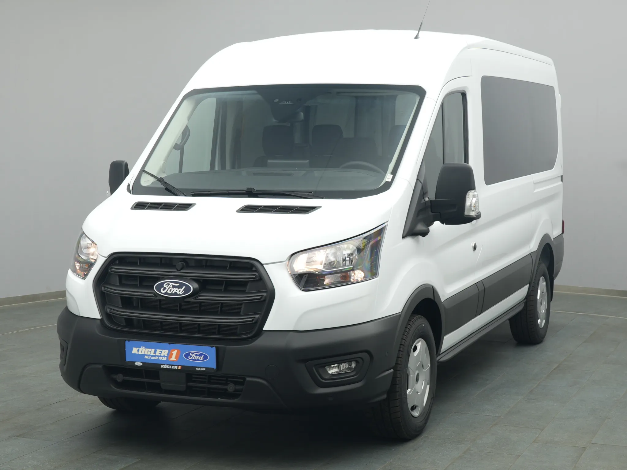 Ford Transit Kombi 350 L2H2 Trend 150PS Automatik Bild