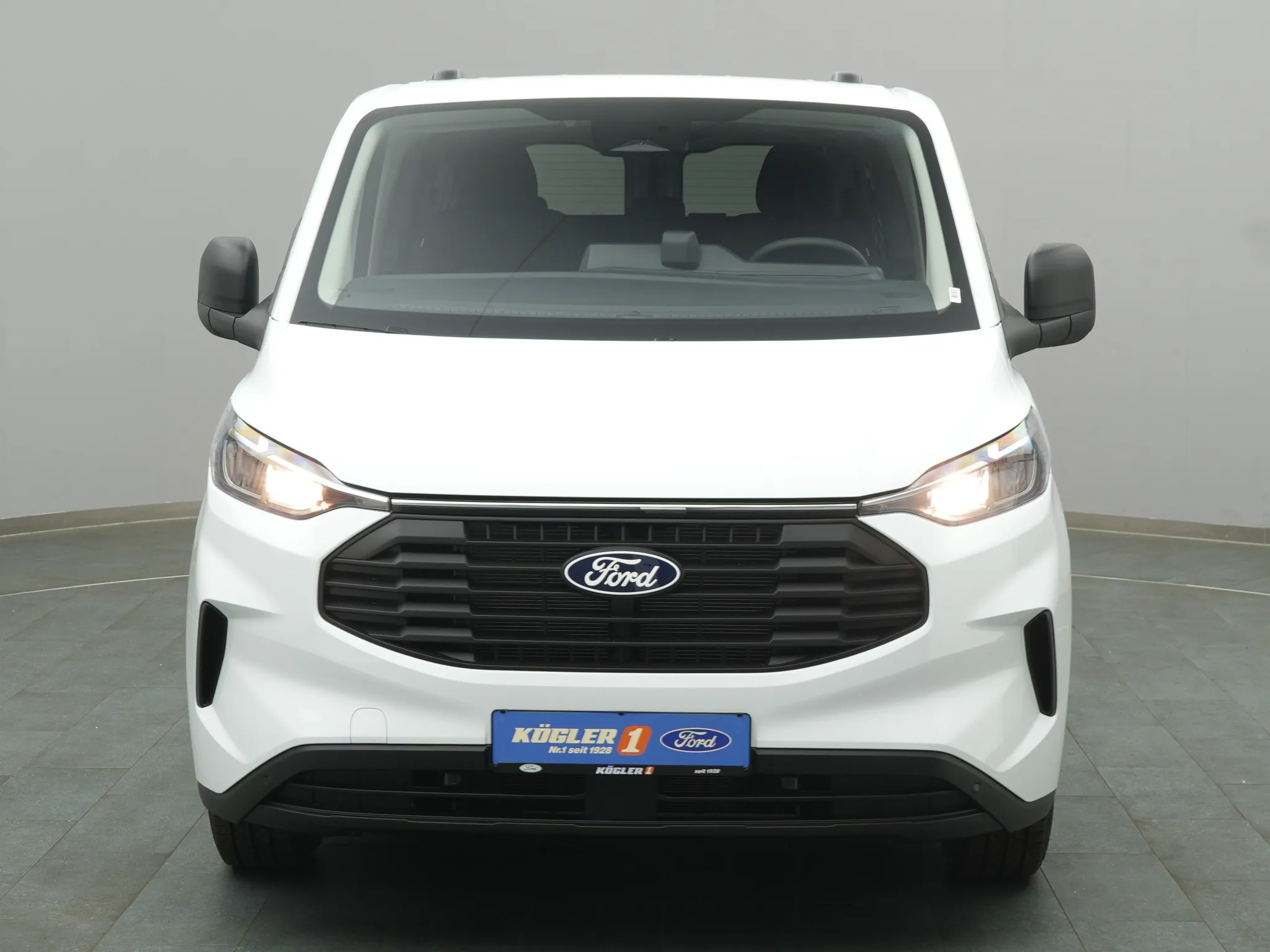 Ford Transit Custom Kombi – Bild 6