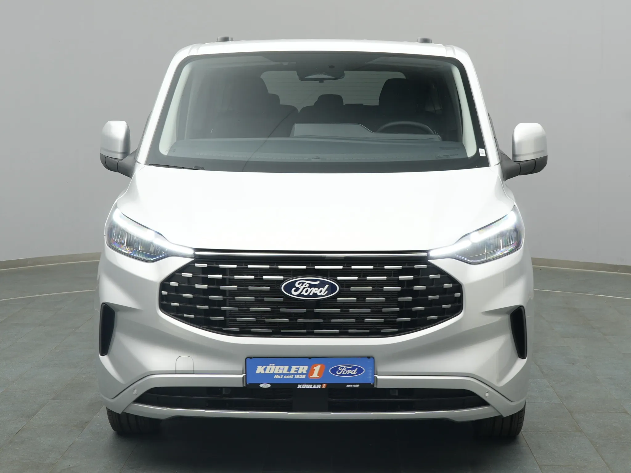 Ford Tourneo Custom – Bild 6