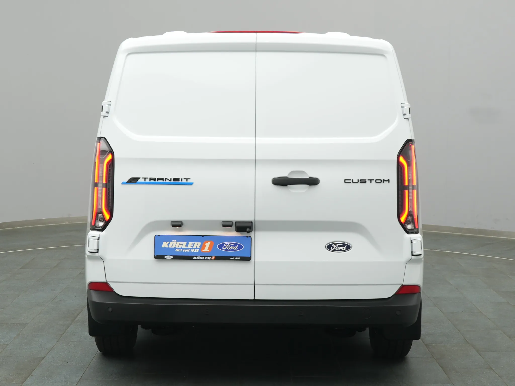 Ford E-Transit Custom Kasten – Bild 7