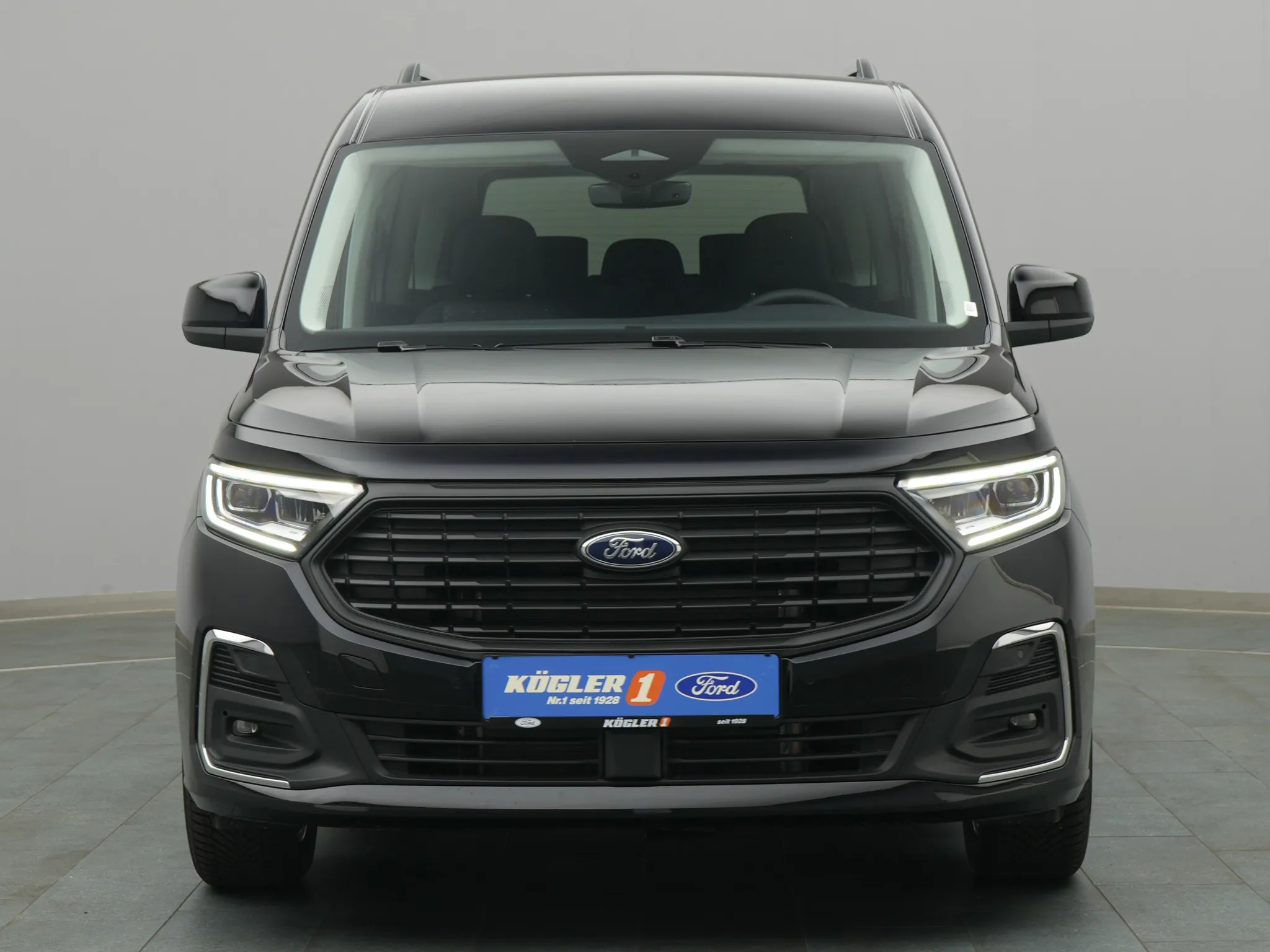 Ford Grand Tourneo – Bild 6