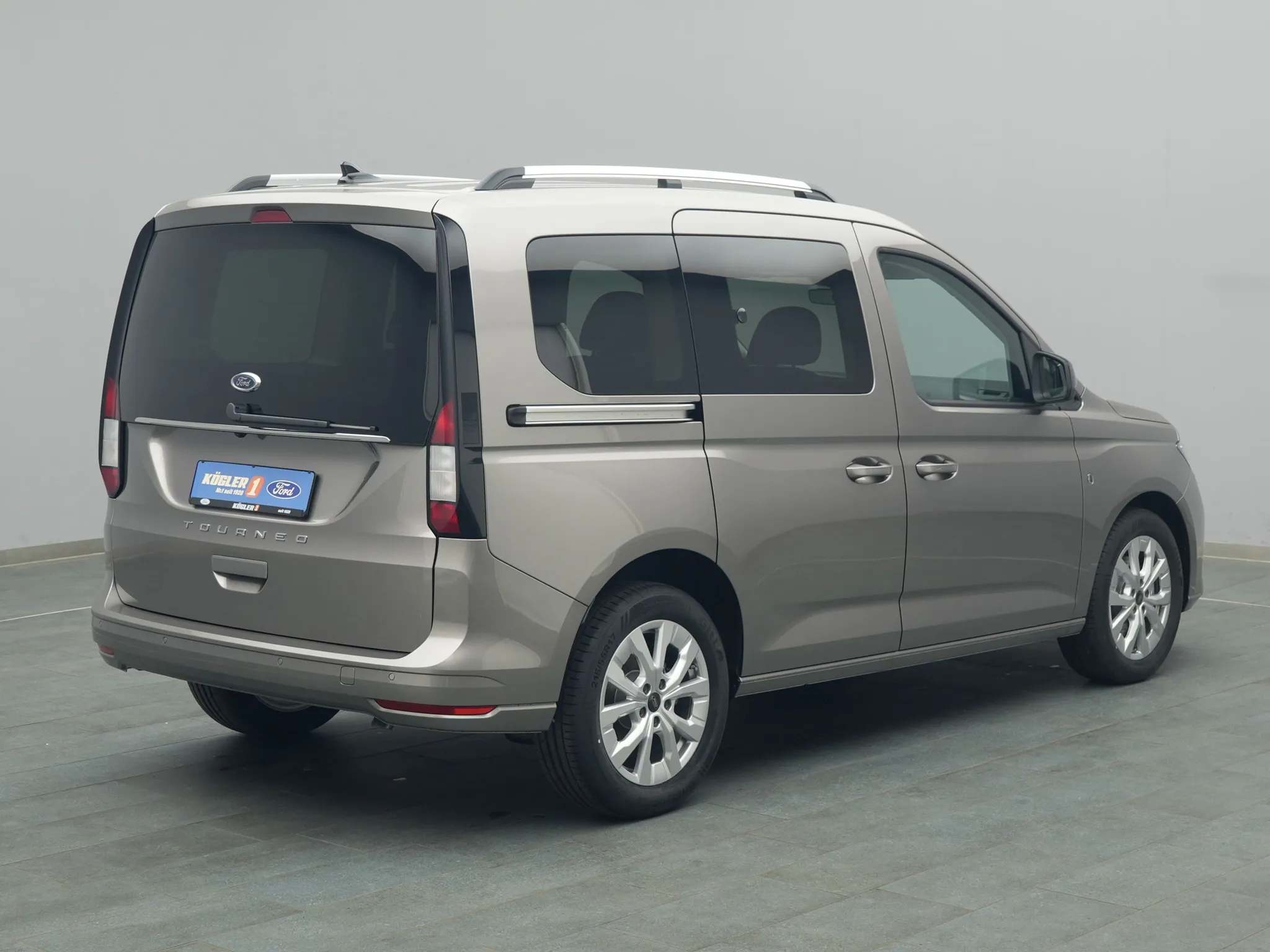 Ford Tourneo Connect Titanium – Bild 4