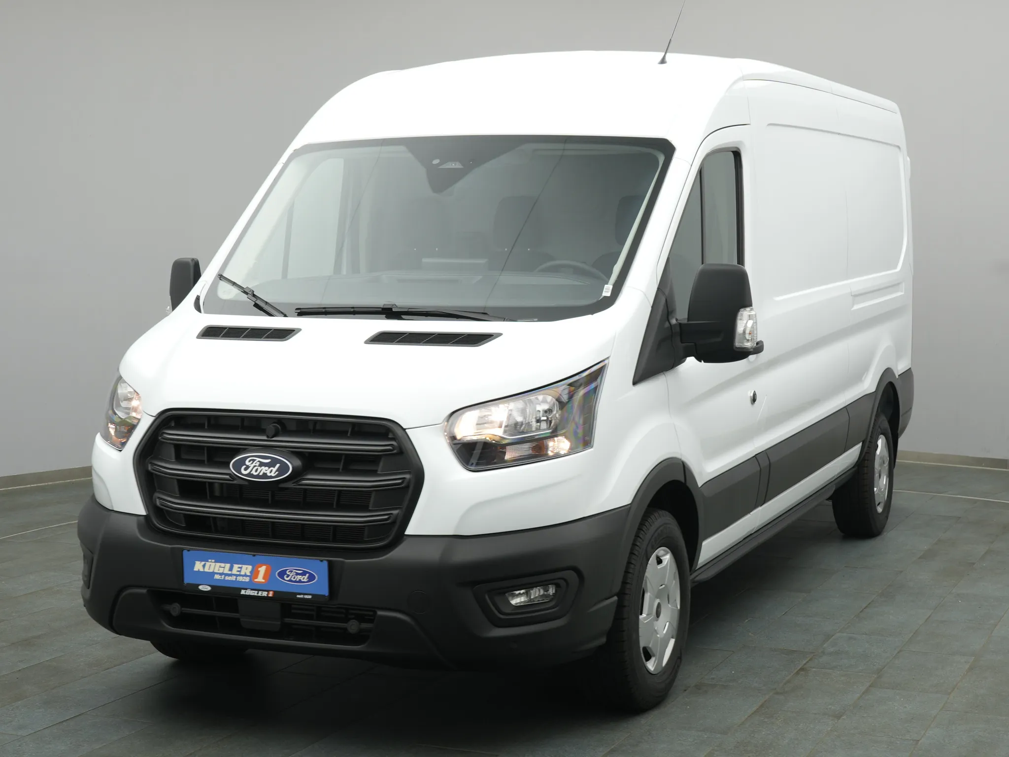 Ford Transit Kasten 350 L3H2 Trend 130PS / PDC Bild
