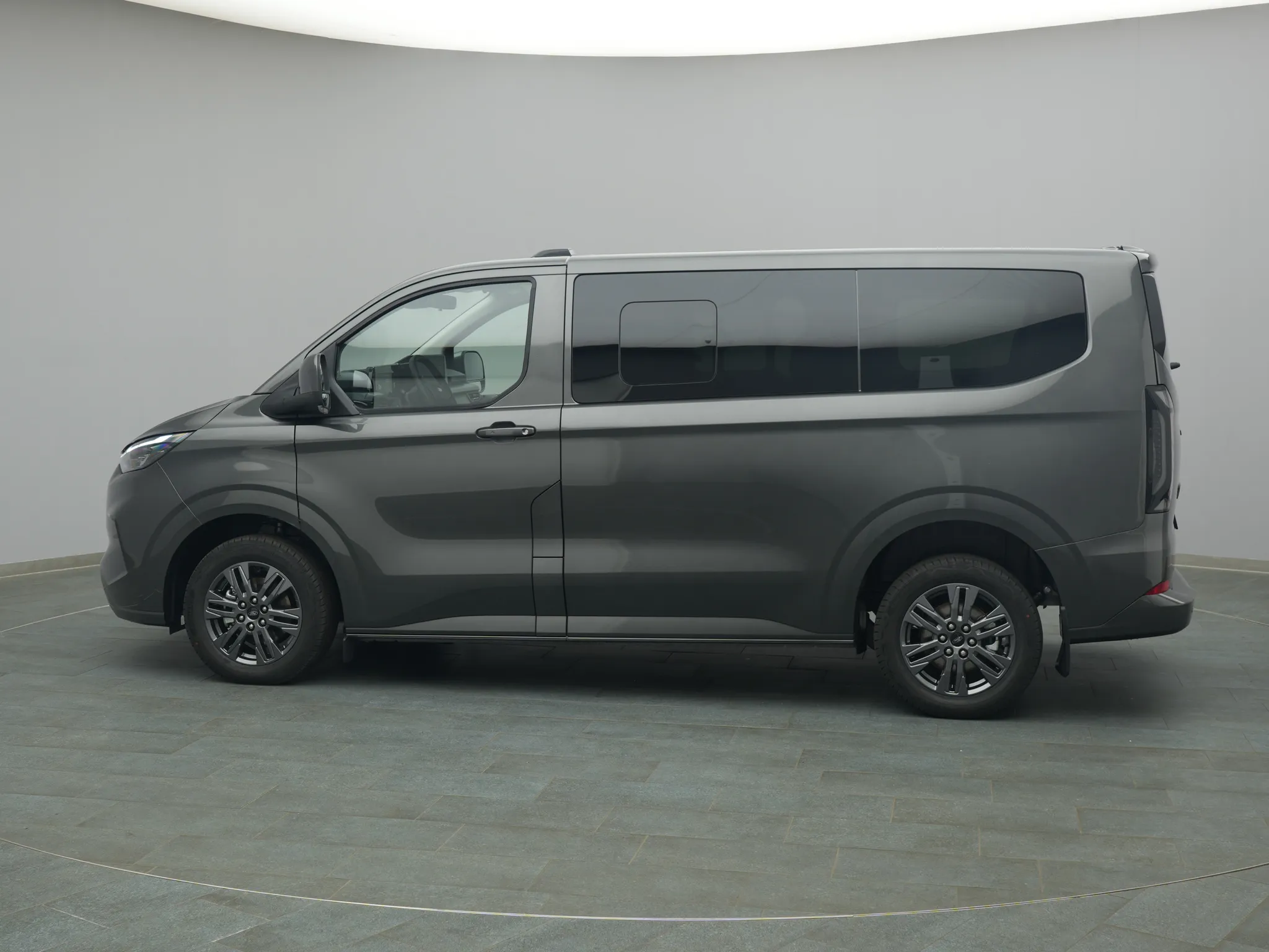 Ford Tourneo Custom – Bild 3