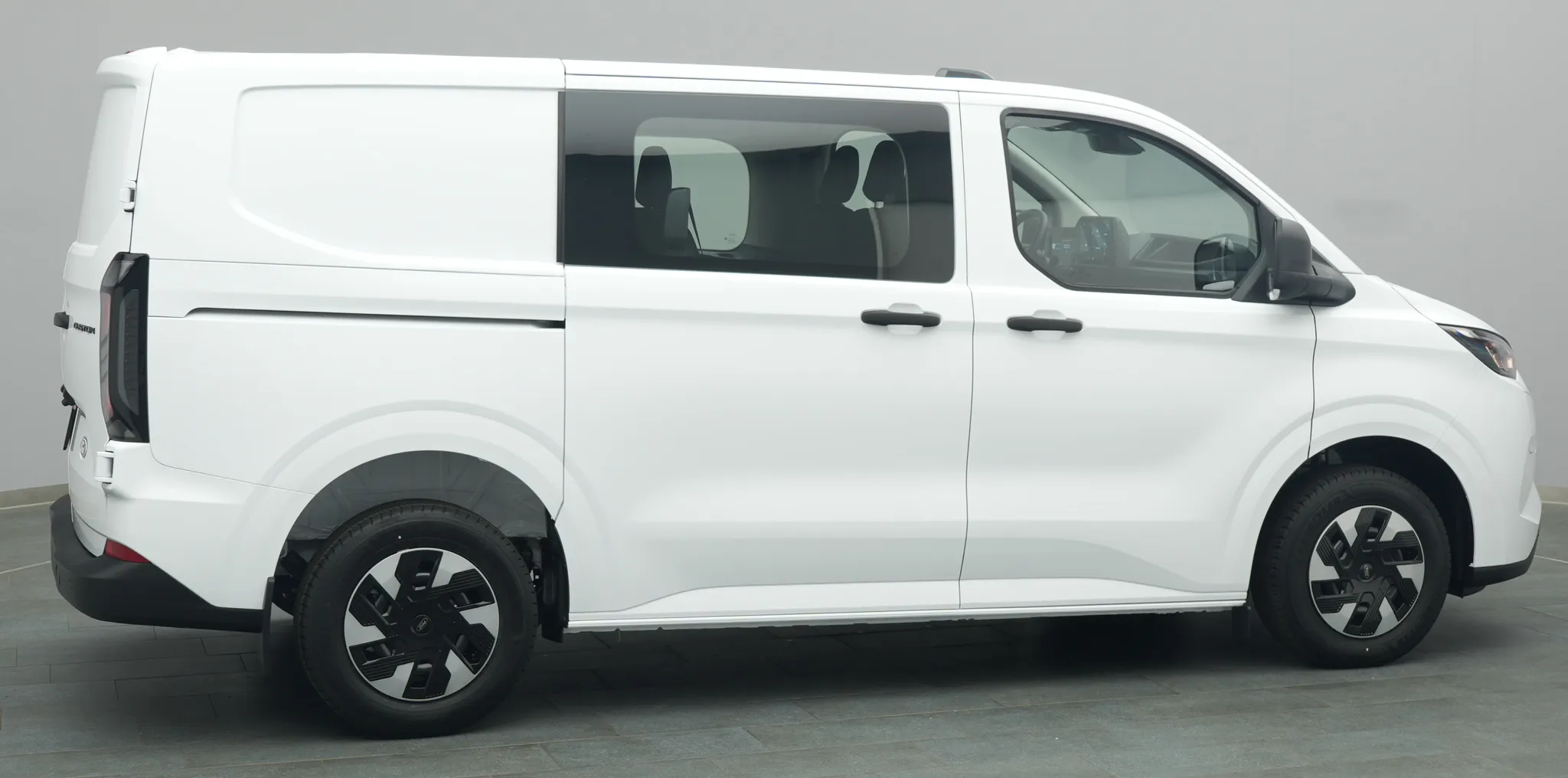 Ford Transit Custom Kasten Doka – Bild 3