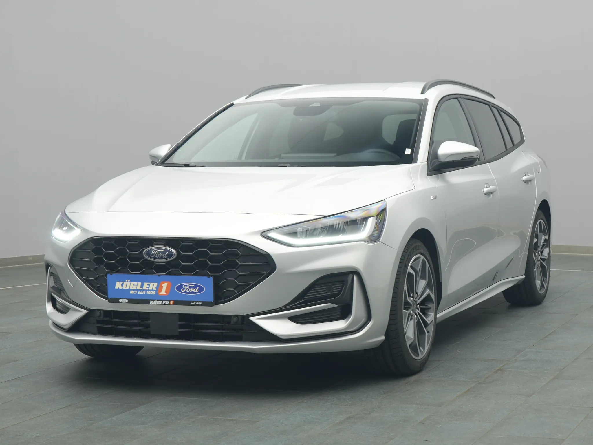 Ford Focus ST-Line X Turnier  155PS / Automatik / B&O Bild