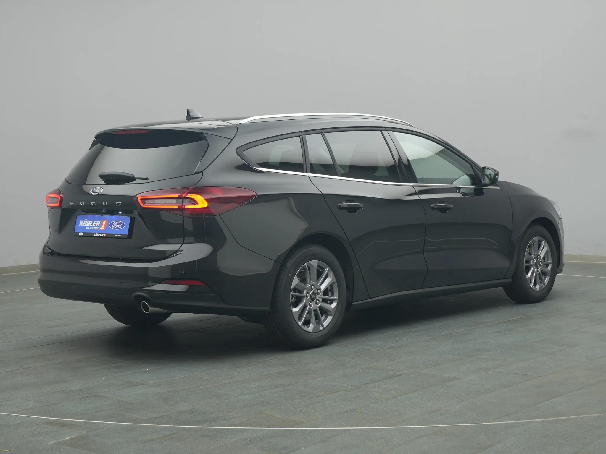 Ford Focus Titanium X – Bild 4