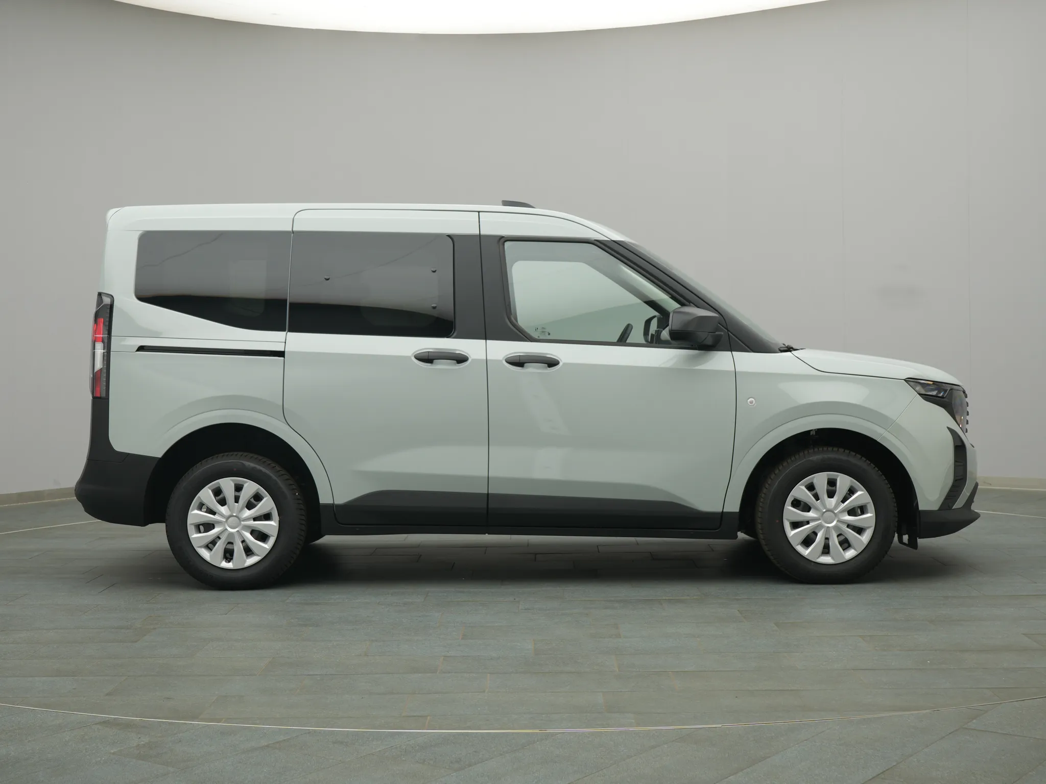 Ford Tourneo Courier Trend – Bild 8