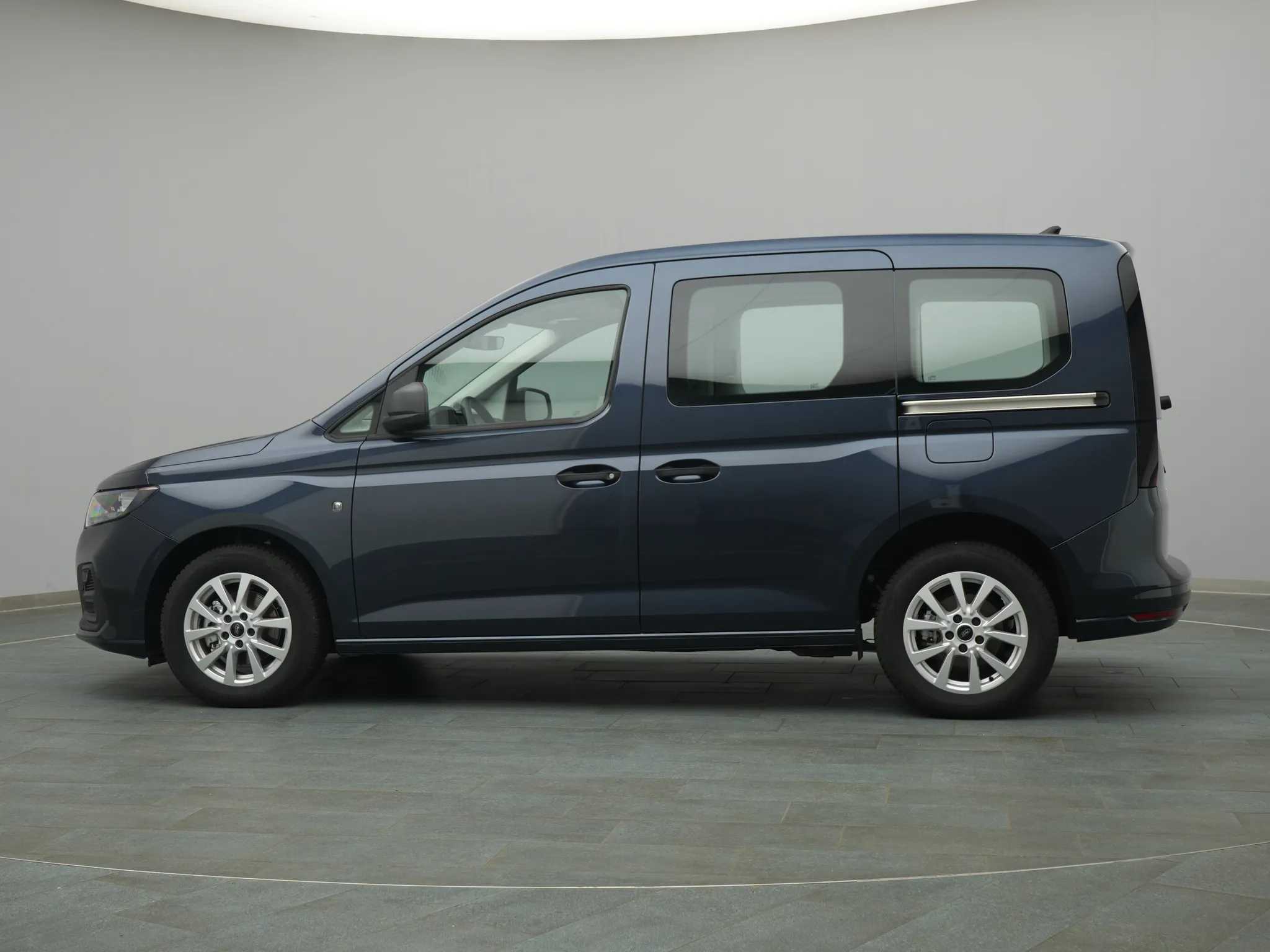 Ford Tourneo Connect Trend – Bild 3
