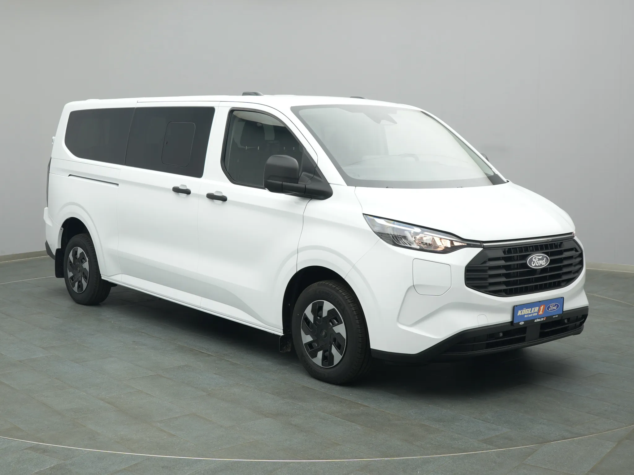 Ford Transit Custom Kombi – Bild 5