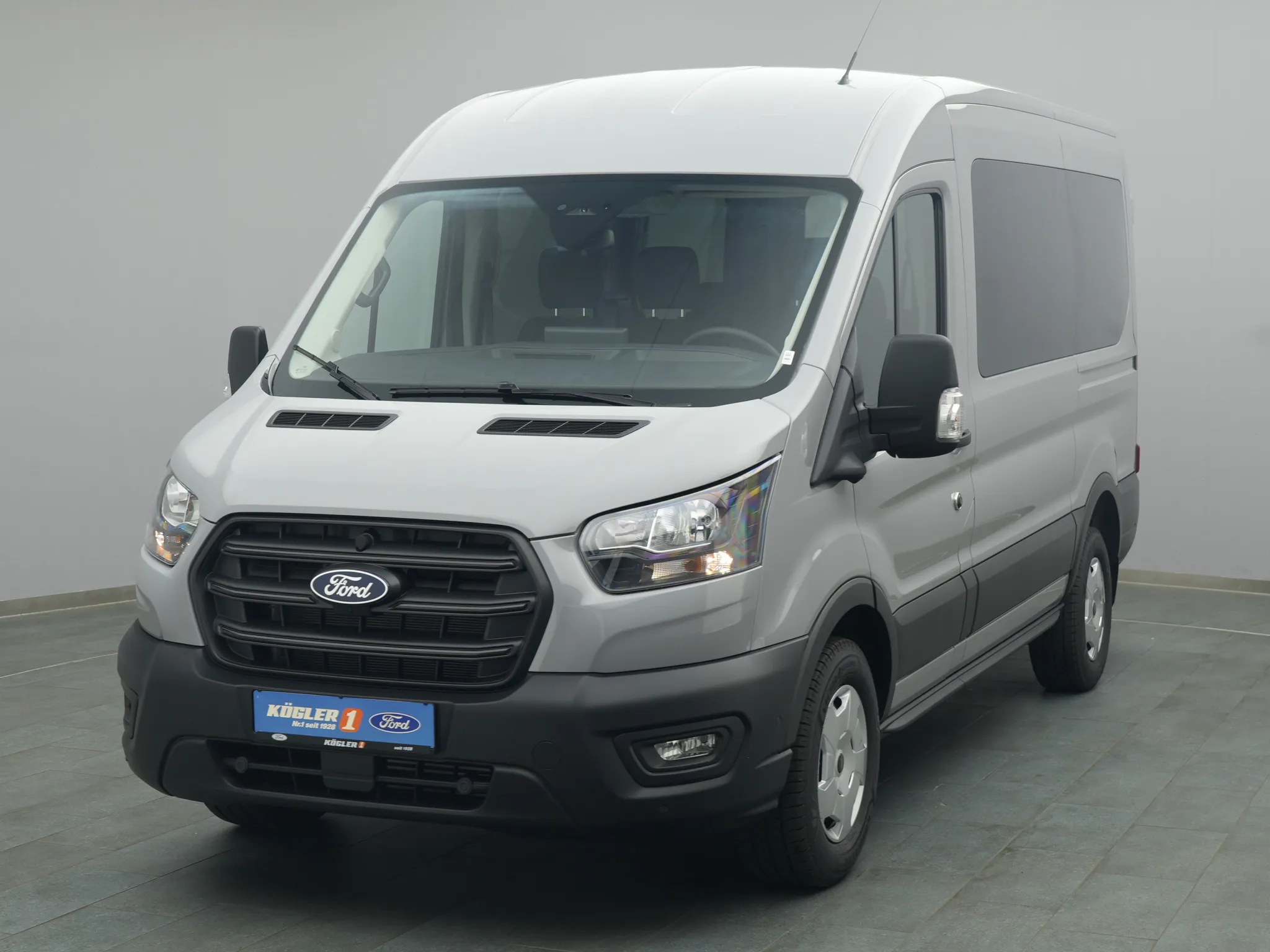 Ford Transit Kombi 350 L2H2 Trend 150PS Automatik Bild